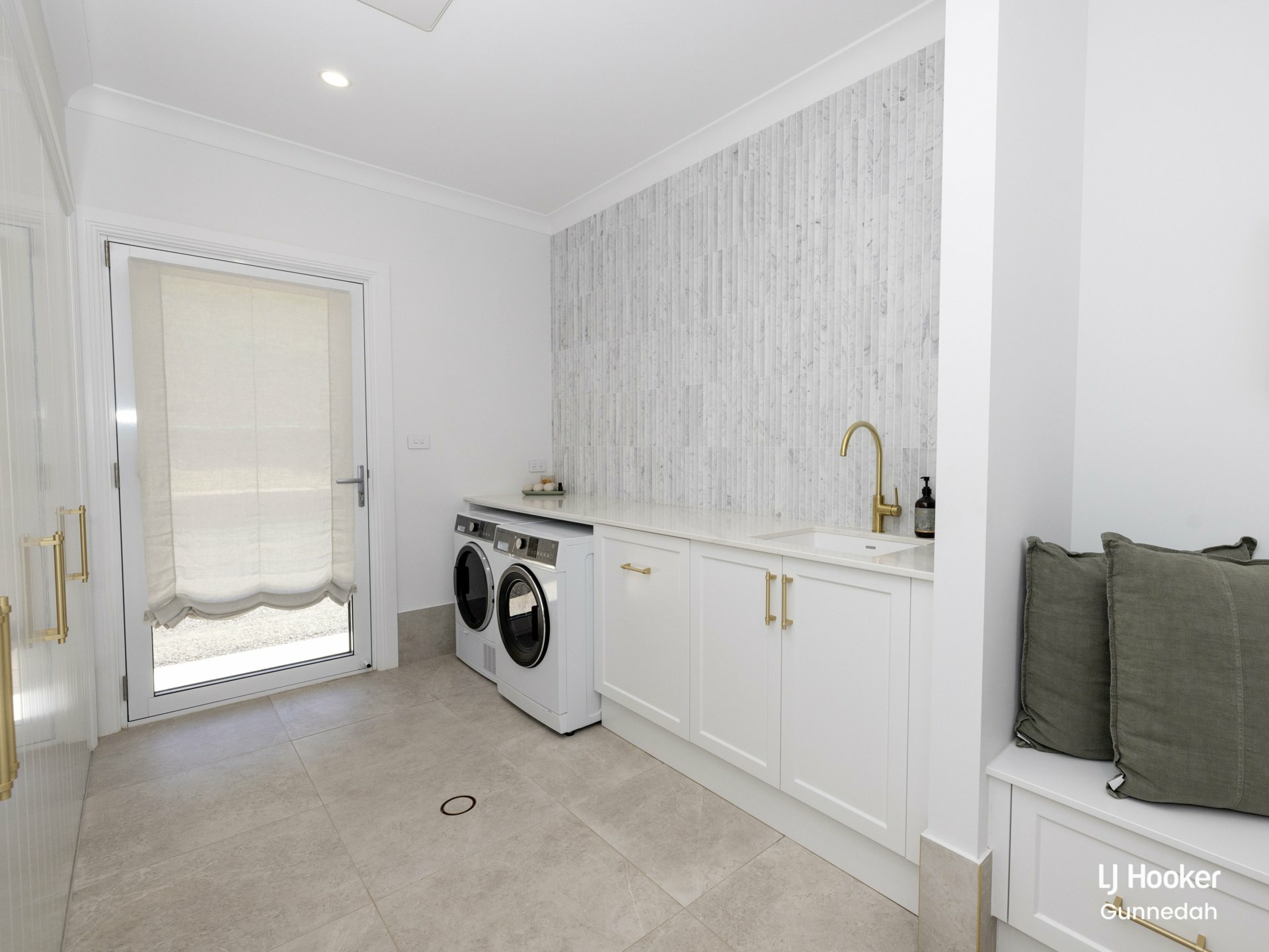 14 Vera Close — photo 17 of 26
