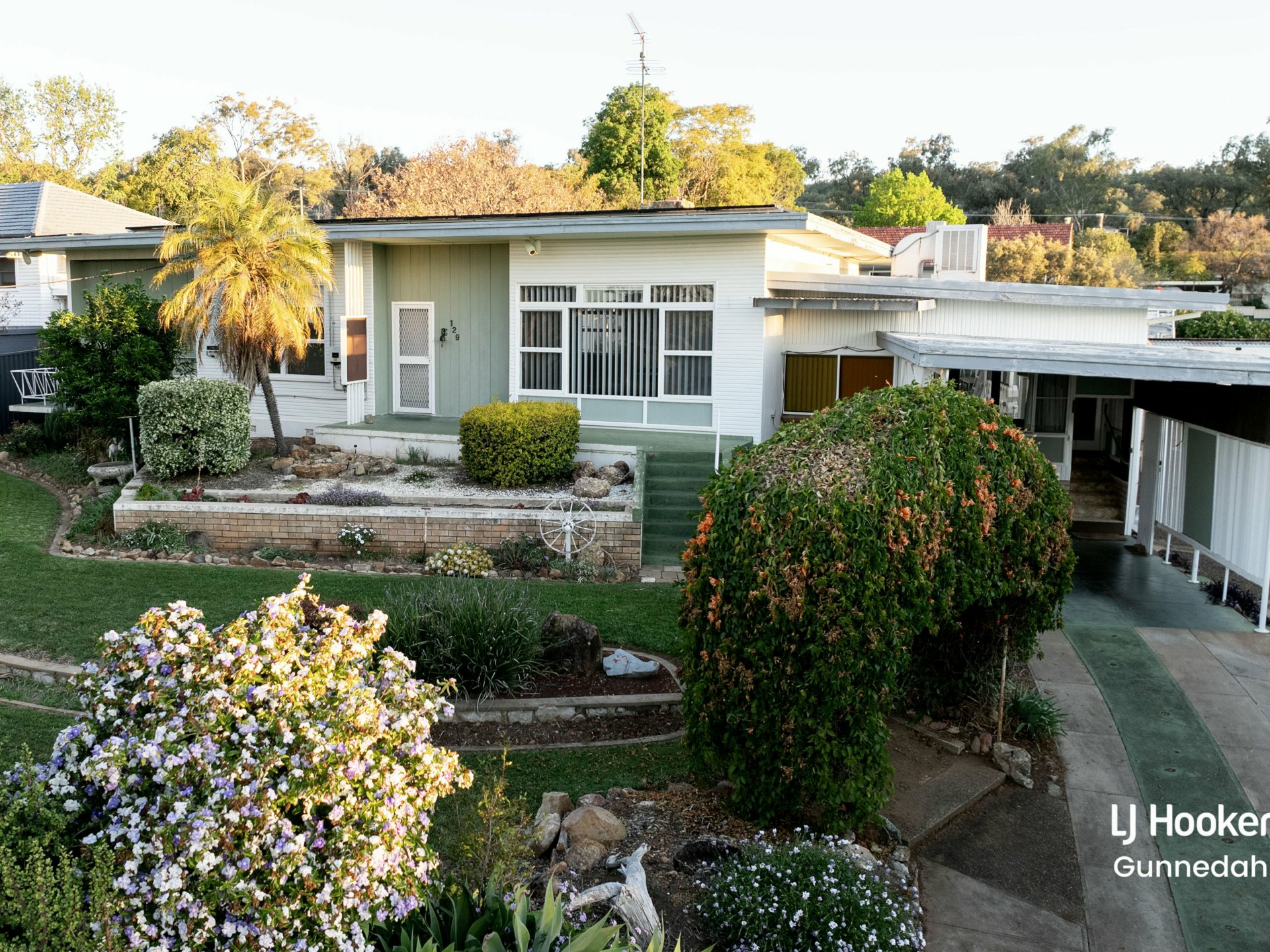 129 Edward Street — photo from LJ Hooker Gunnedah