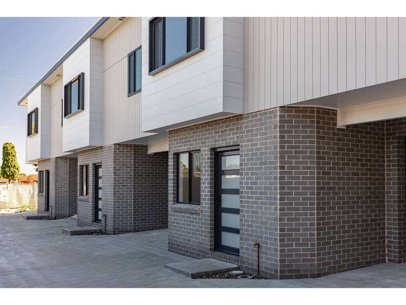 3/84 Macintosh Street, Forster