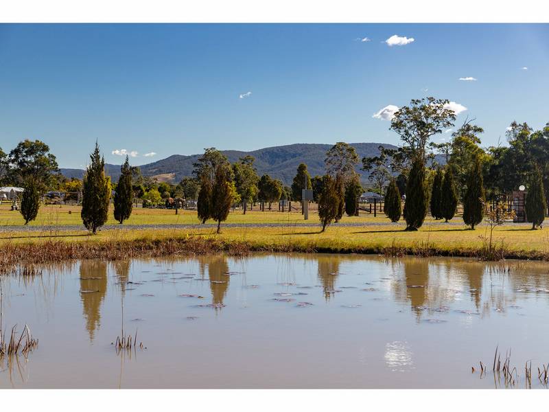 106 Suncrest Close, BULAHDELAH