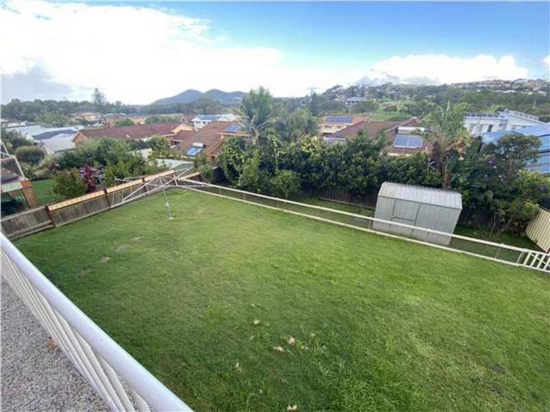 20 Colliton Parade Forster NSW