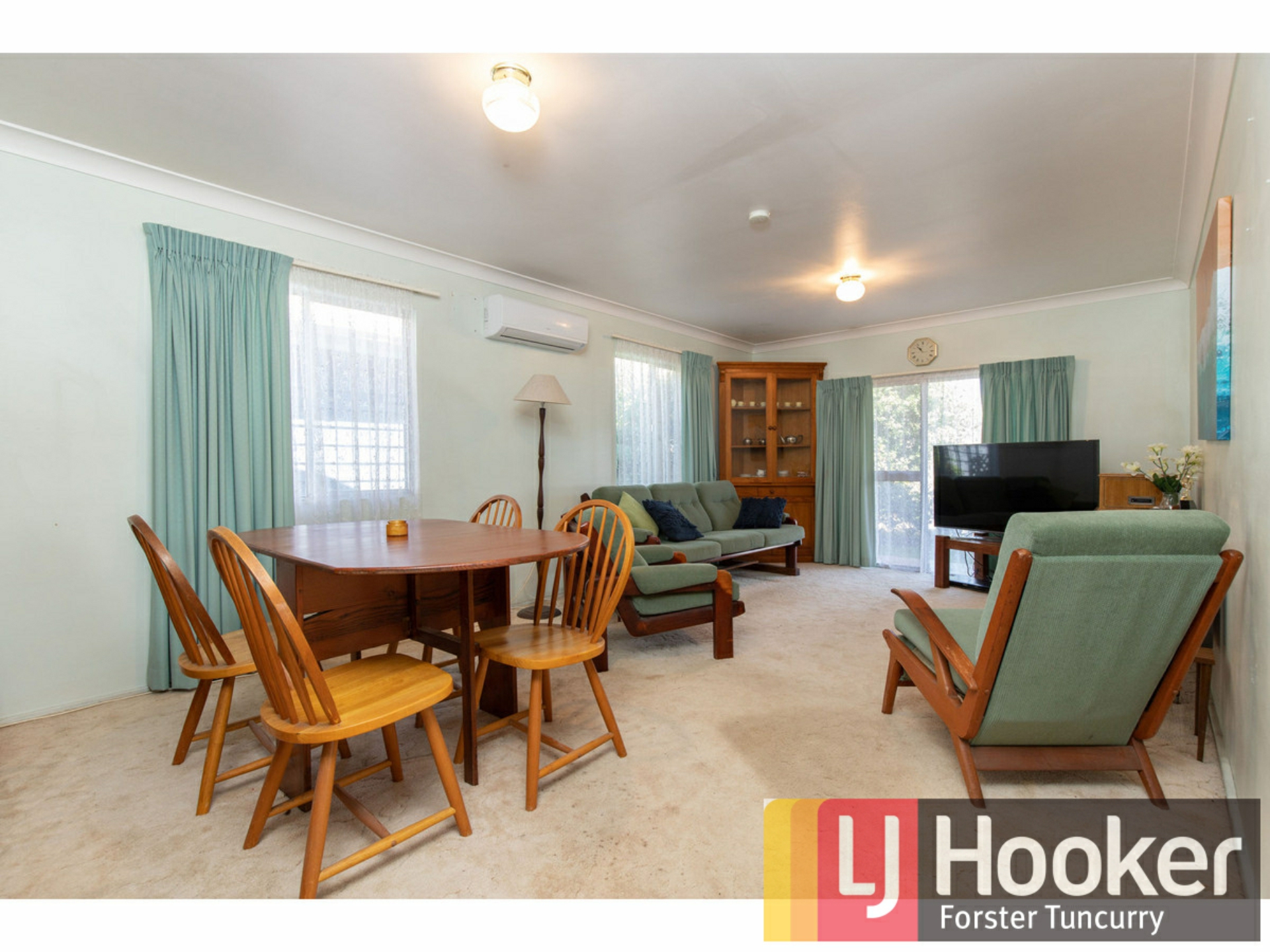 68 The Lakes Way Forster NSW