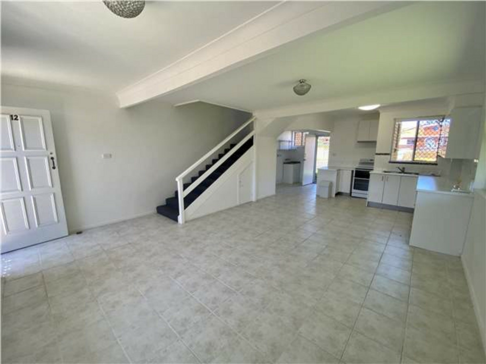12/10 Wharf Street, TUNCURRY
