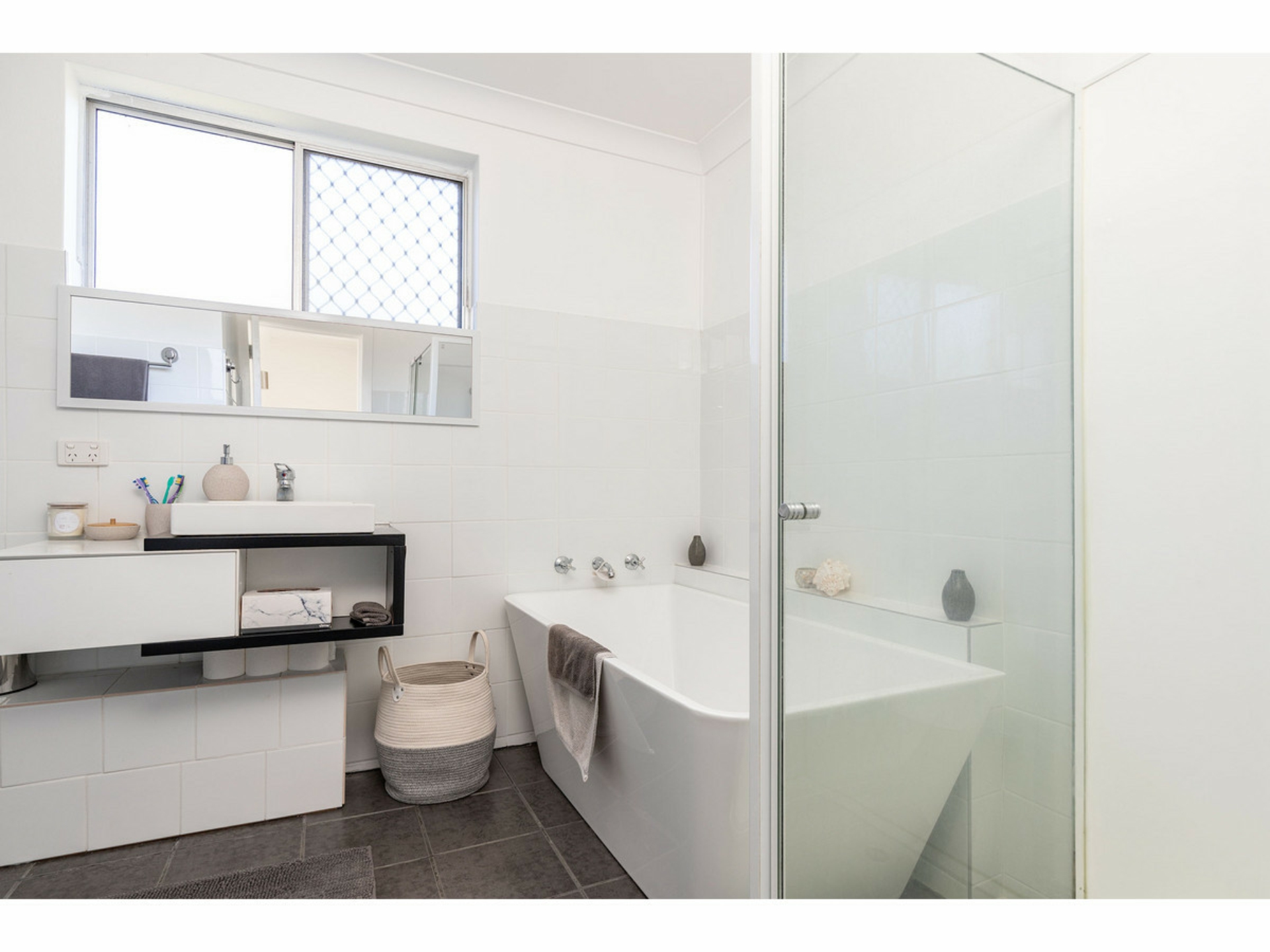 12/10 Wharf Street, TUNCURRY
