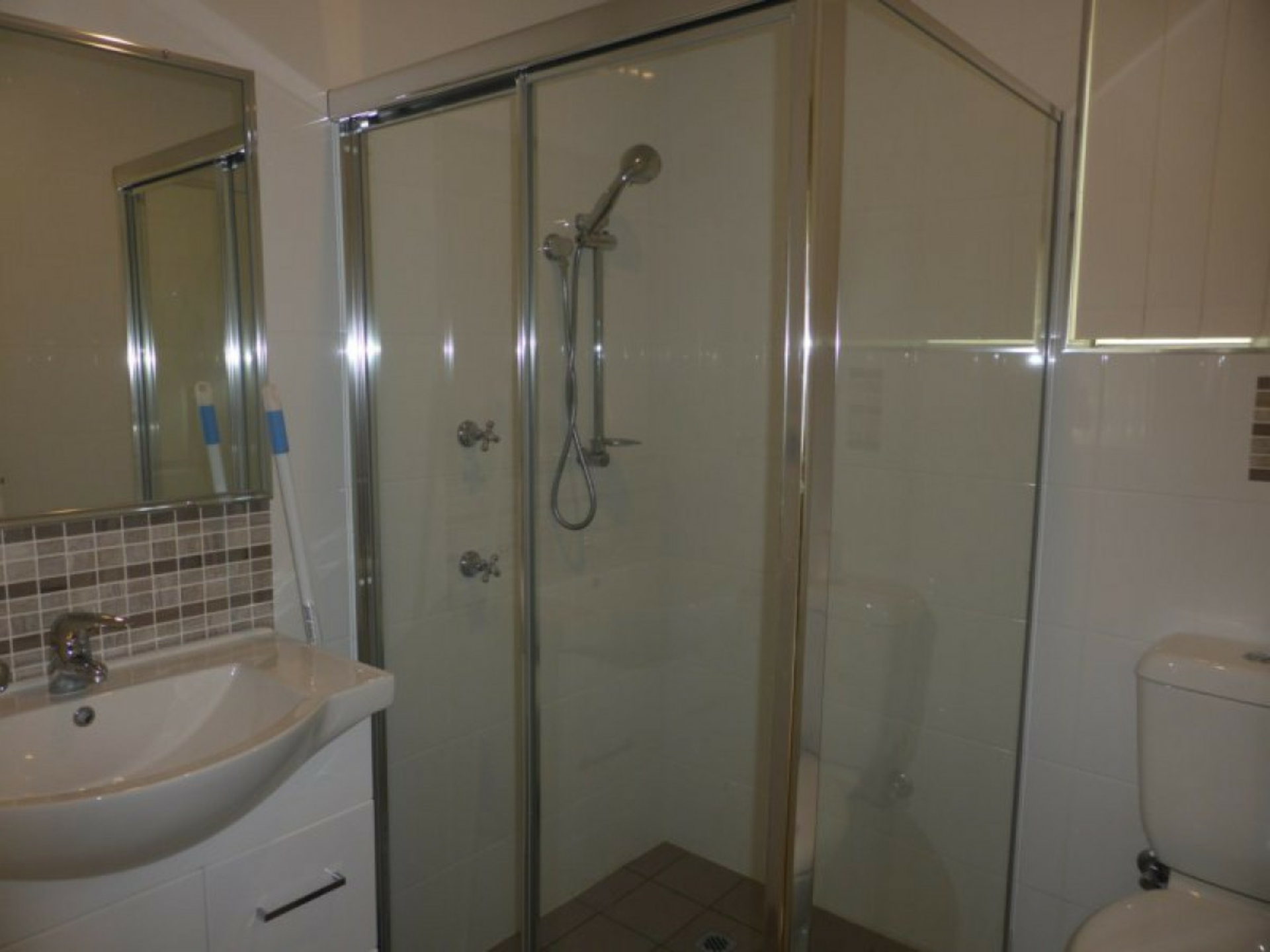 10/27 Wallis Street Forster NSW