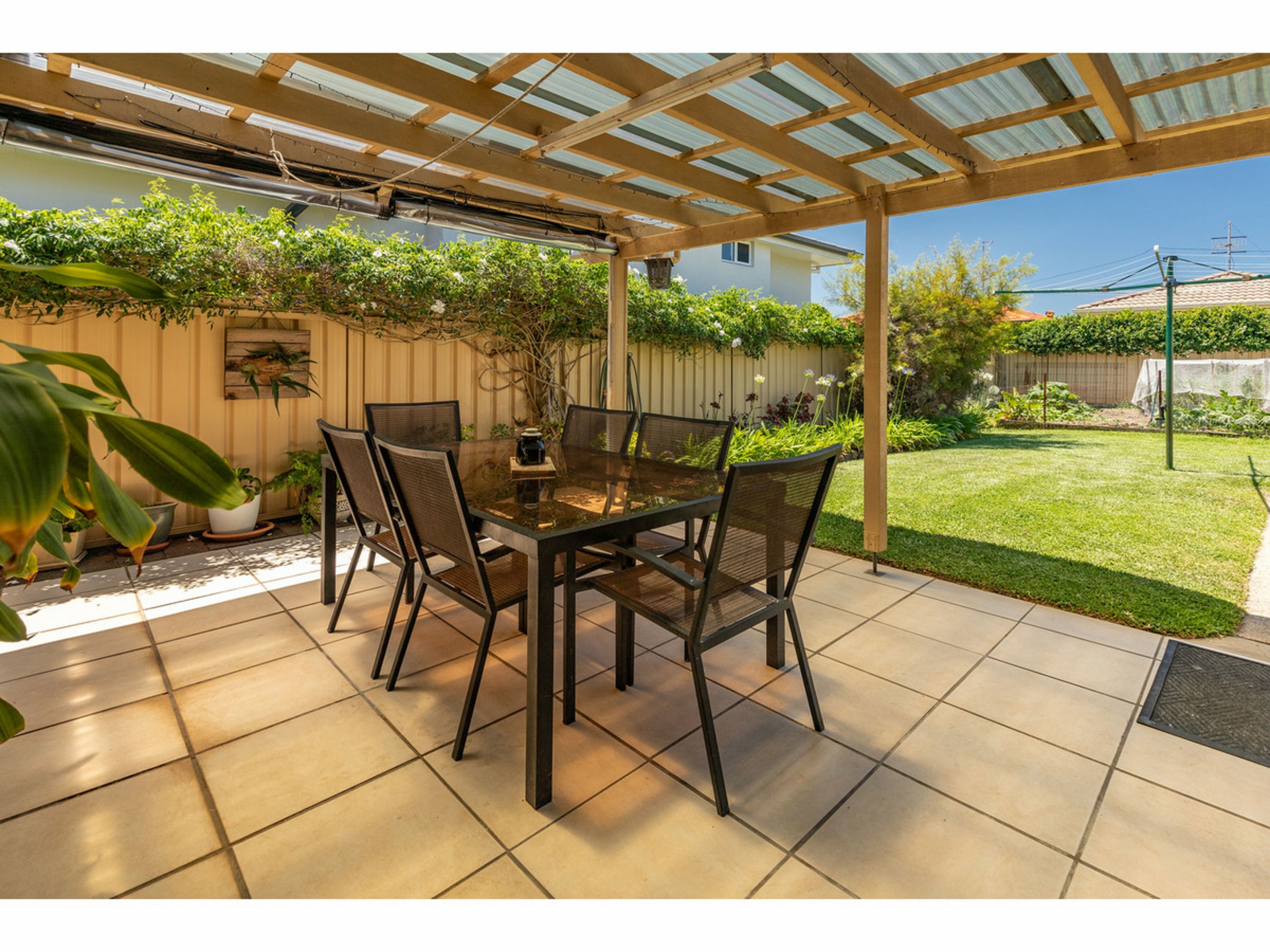 17 Guy Avenue Forster NSW - Property Details - LJ Hooker