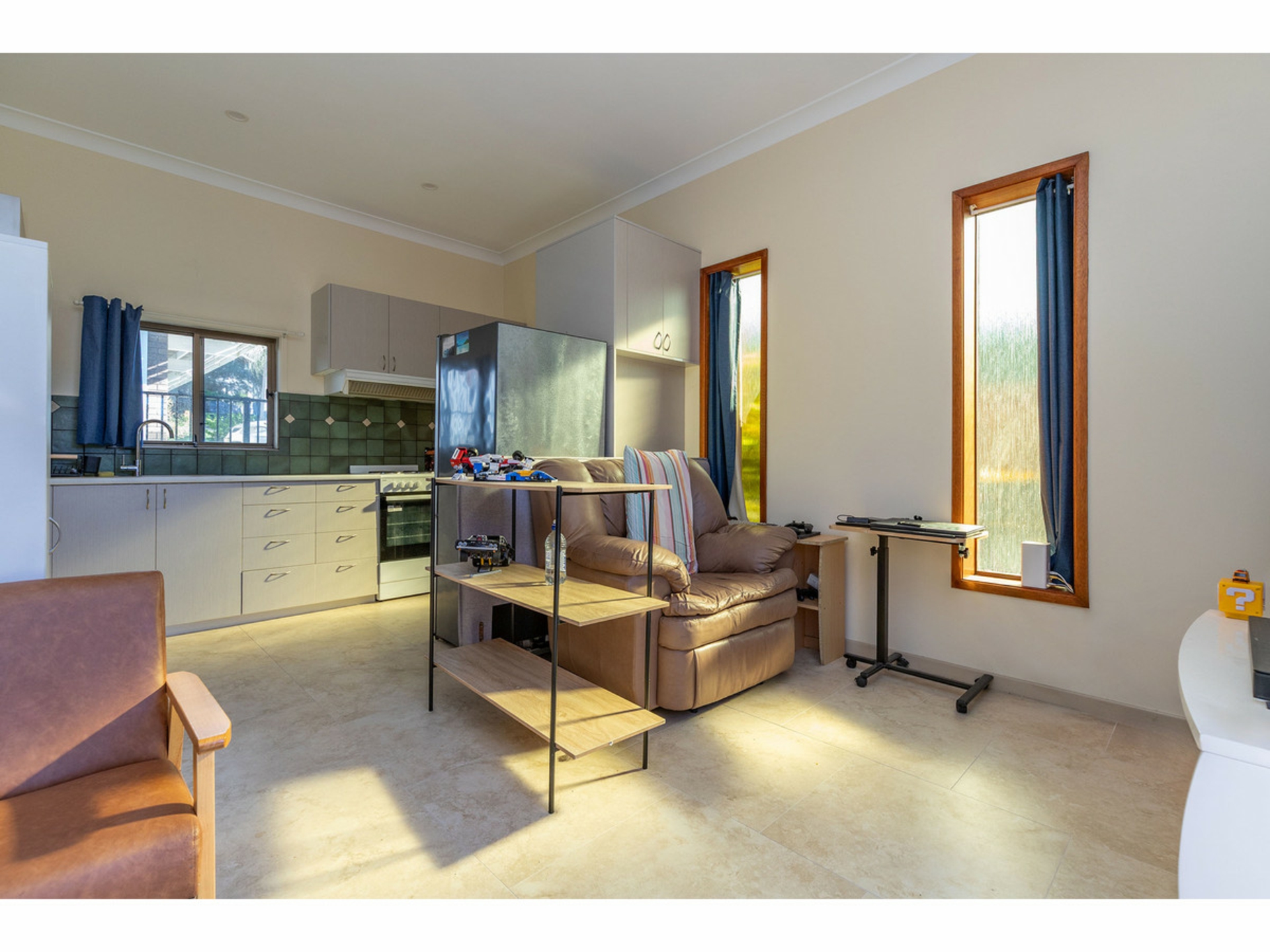 4 Miles Close, FORSTER