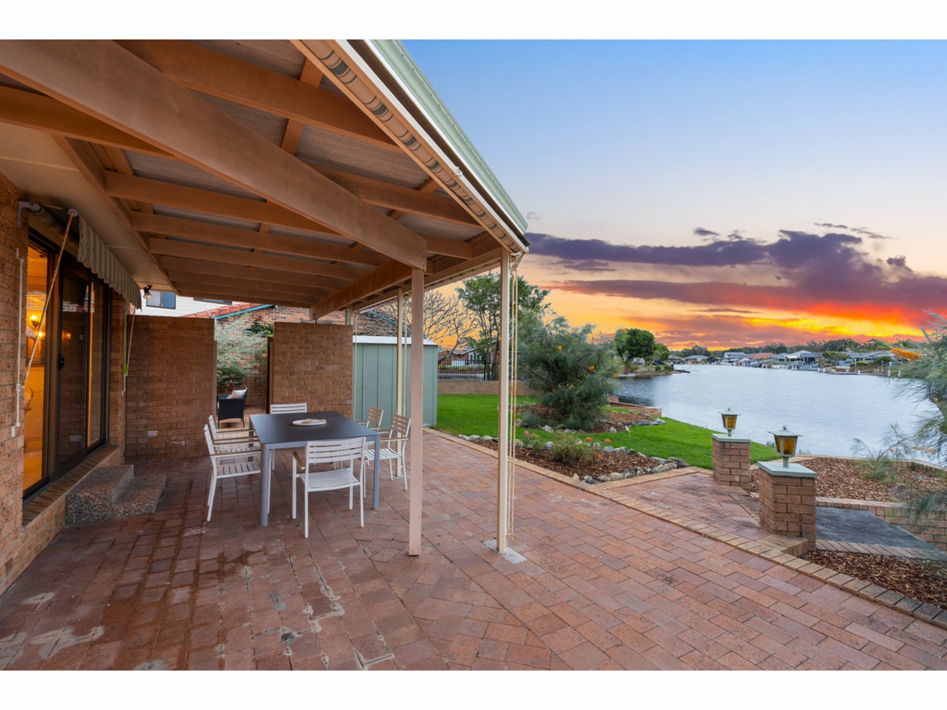 25 Bounty Key, FORSTER