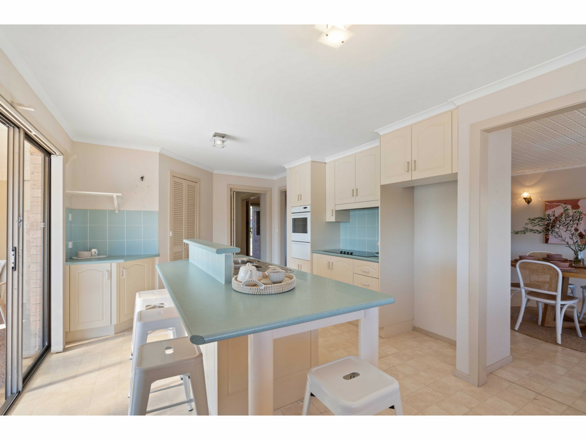 25 Bounty Key, FORSTER