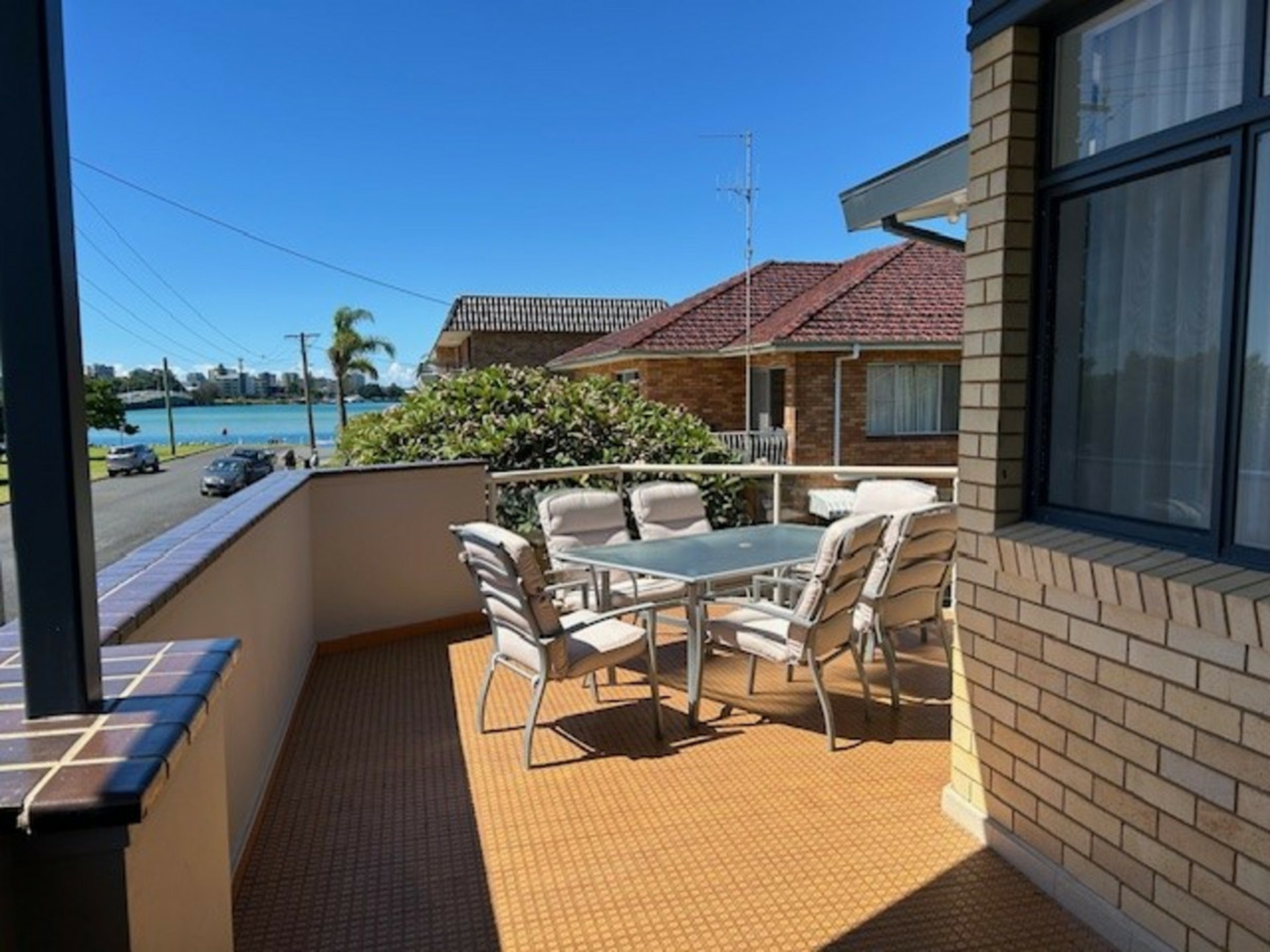 1a Coral Avenue, TUNCURRY