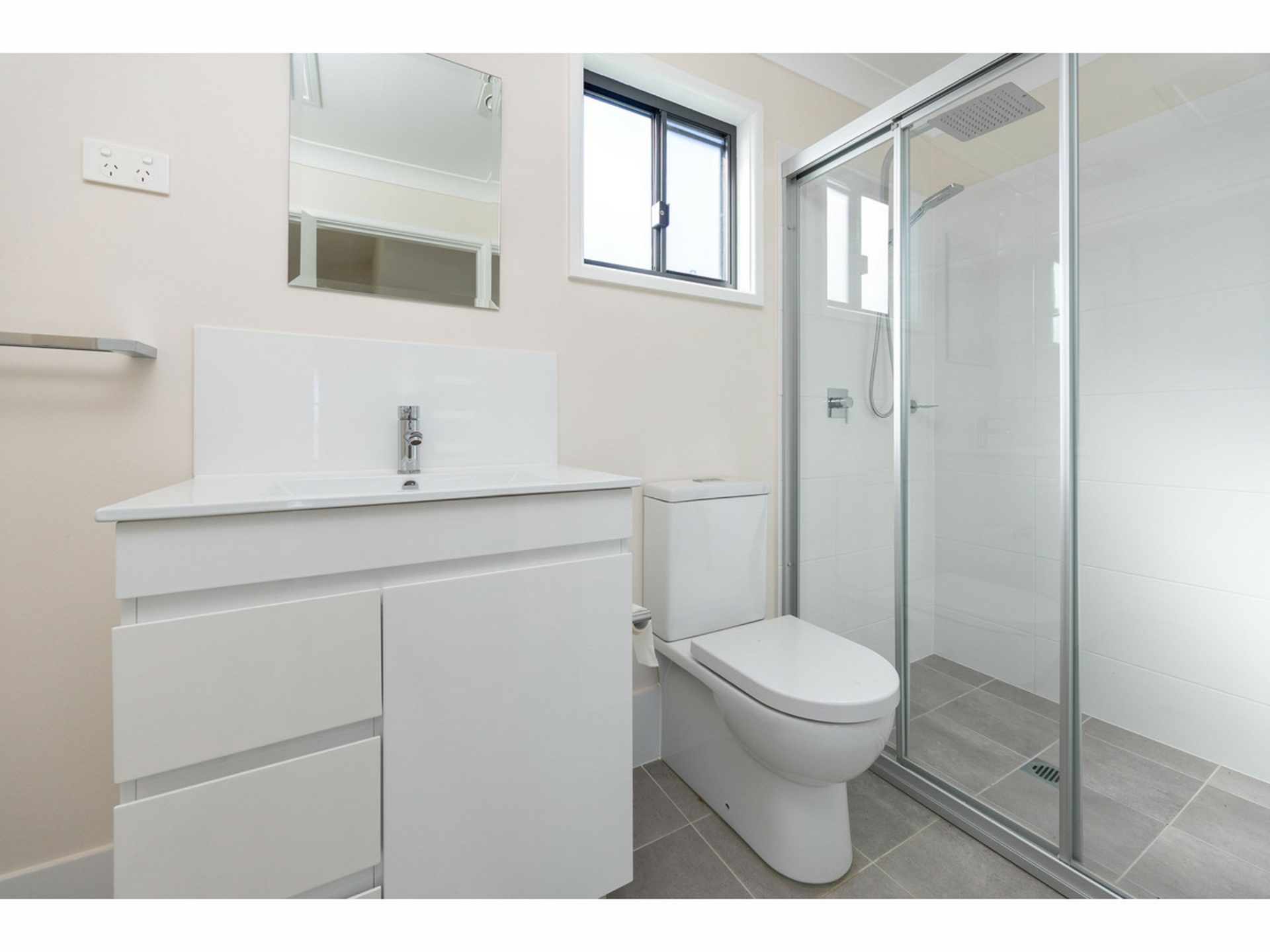 102 Burraneer Road — photo 9 of 14