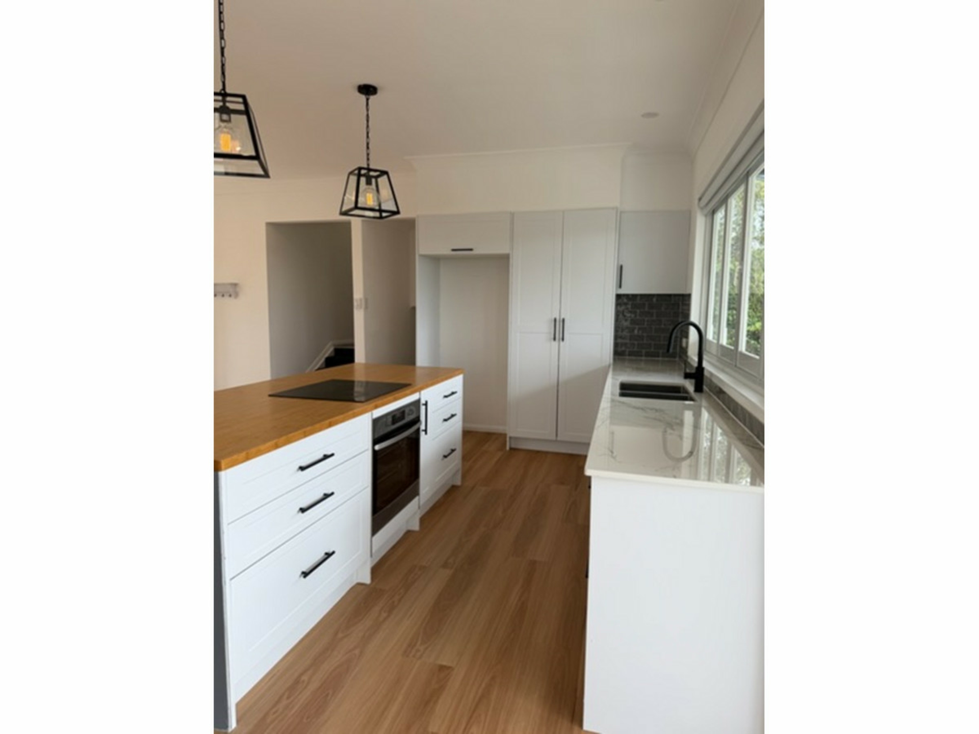 40 Ritchie Crescent — photo 4 of 18