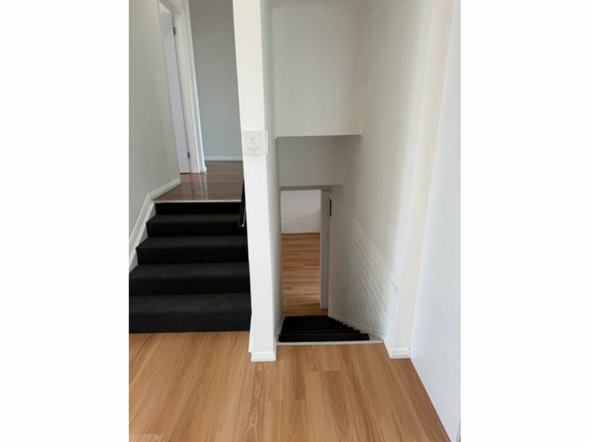 40 Ritchie Crescent — photo 11 of 18