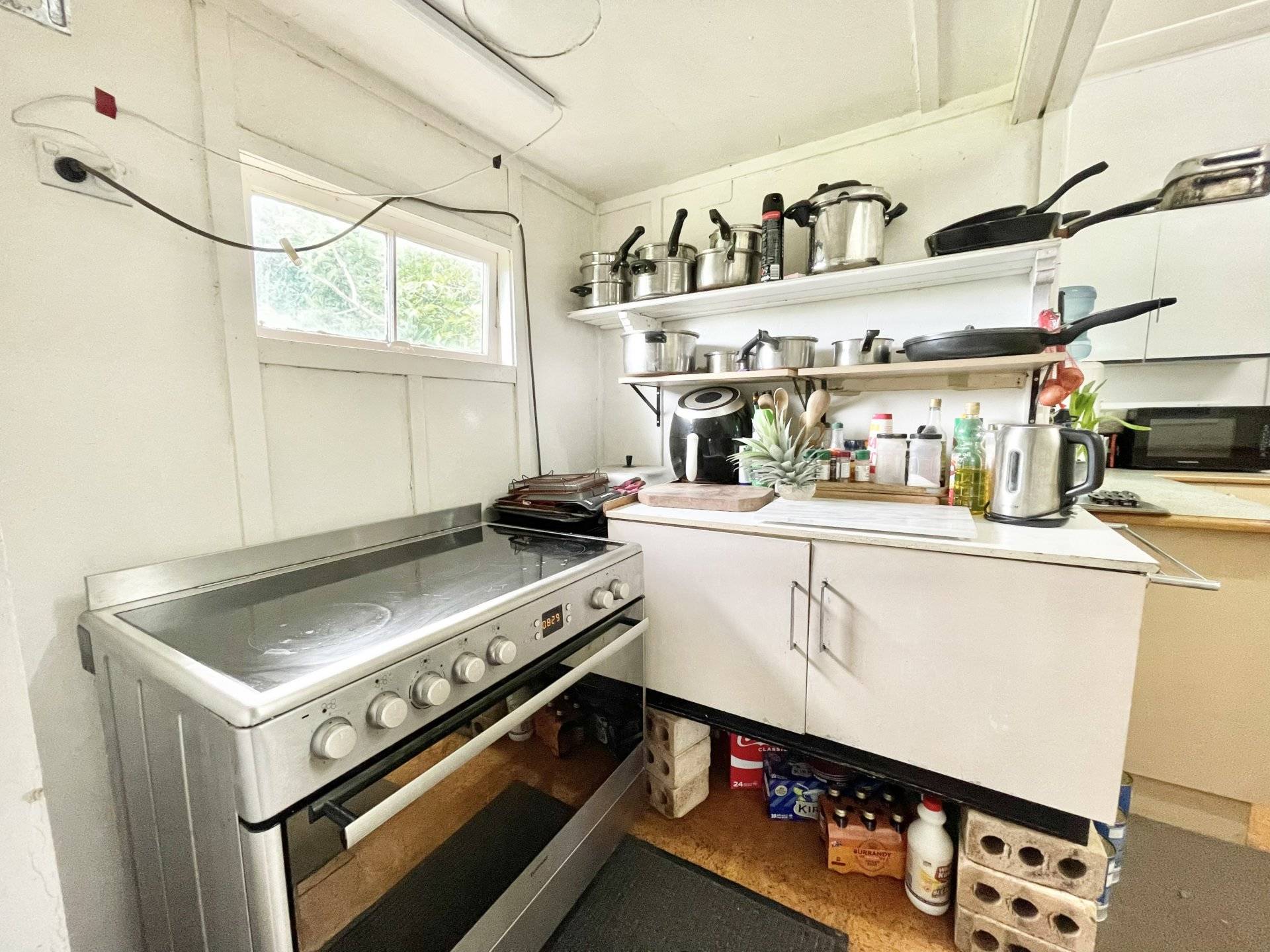 595 Red Hill Road, BOROREN