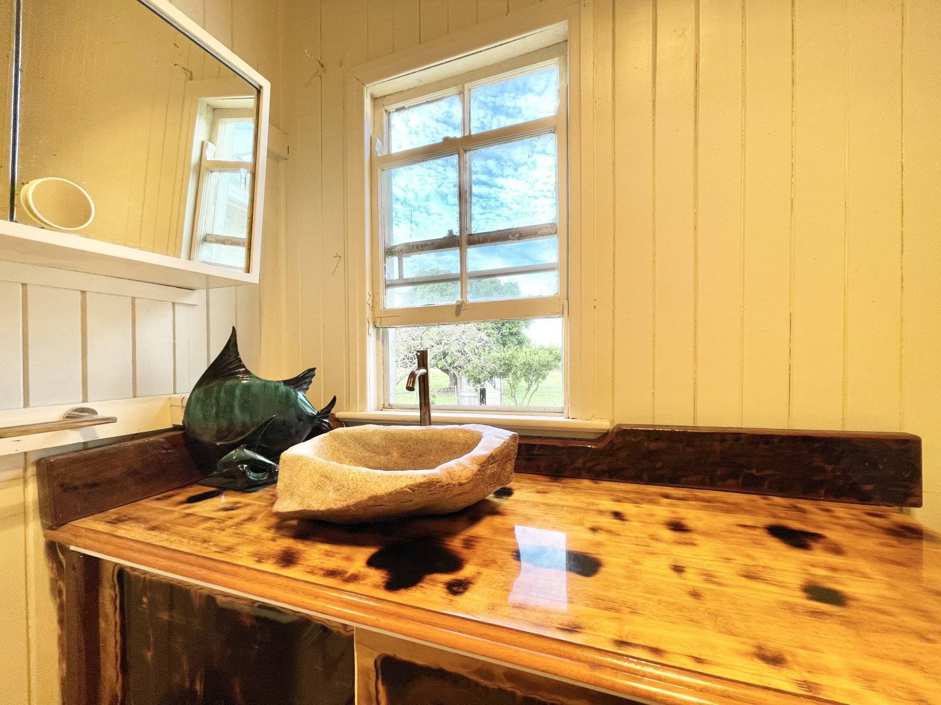 595 Red Hill Road, BOROREN