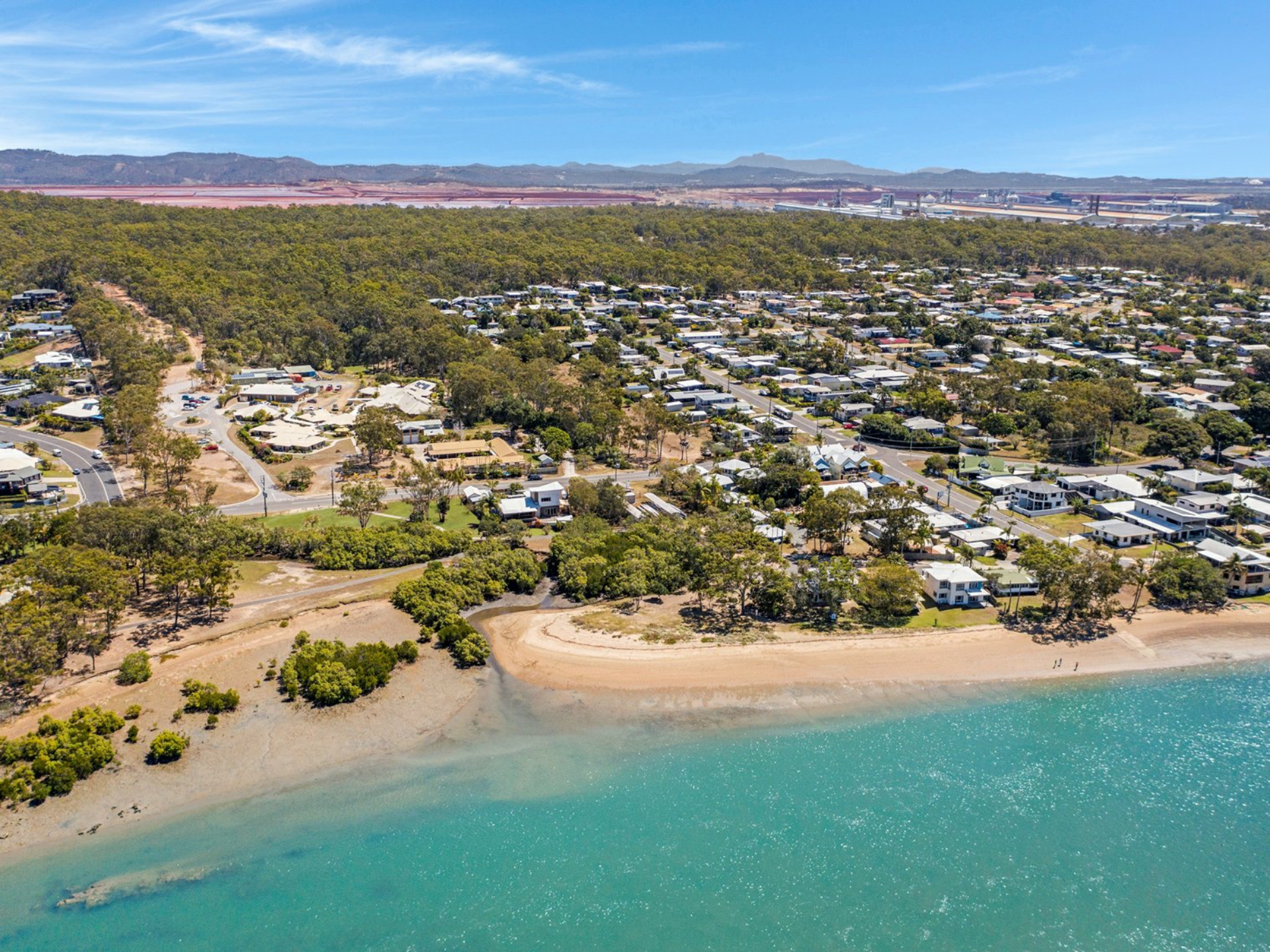 52 Wyndham Avenue, BOYNE ISLAND