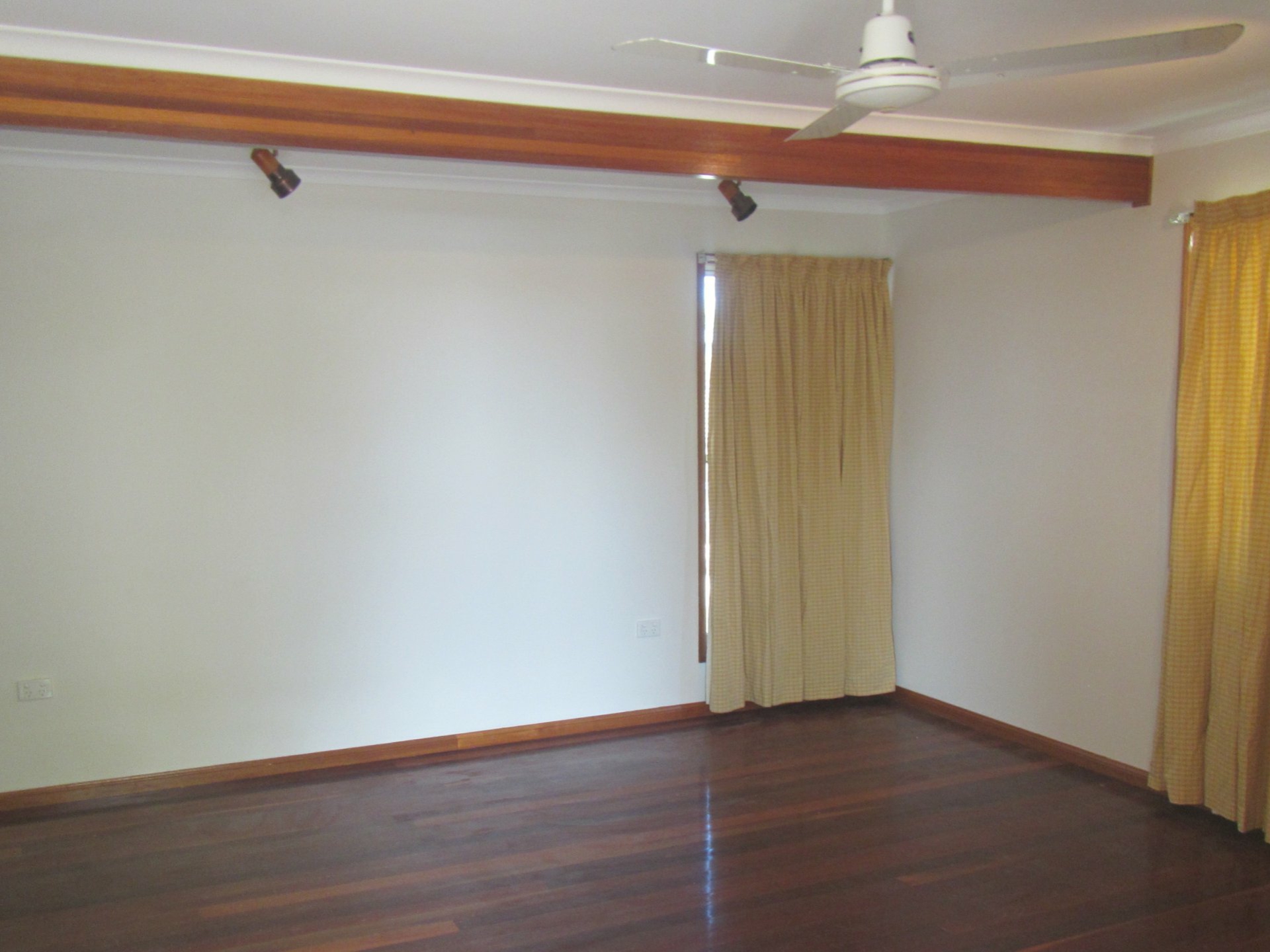 23 Elizabeth Street, TANNUM SANDS