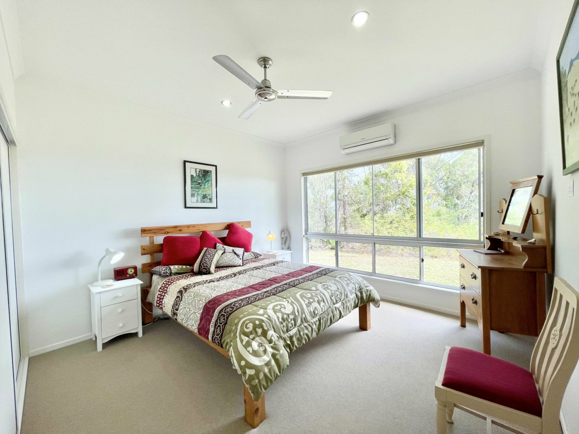 16 Short Street, RODDS BAY