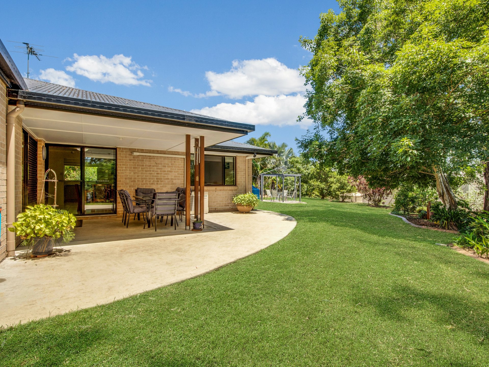 13 Ronald Crescent, BENARABY