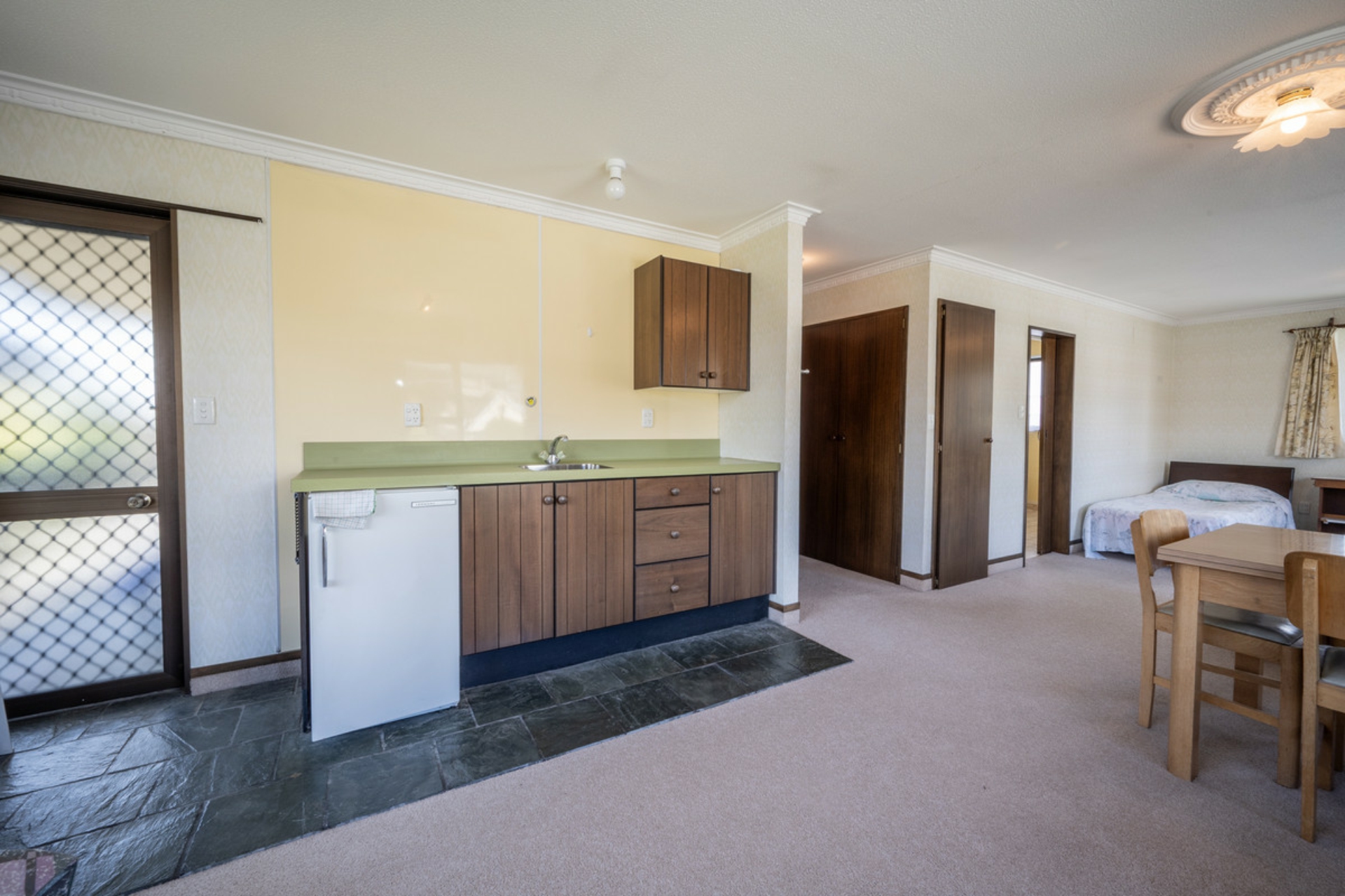 13 Ronald Crescent, BENARABY