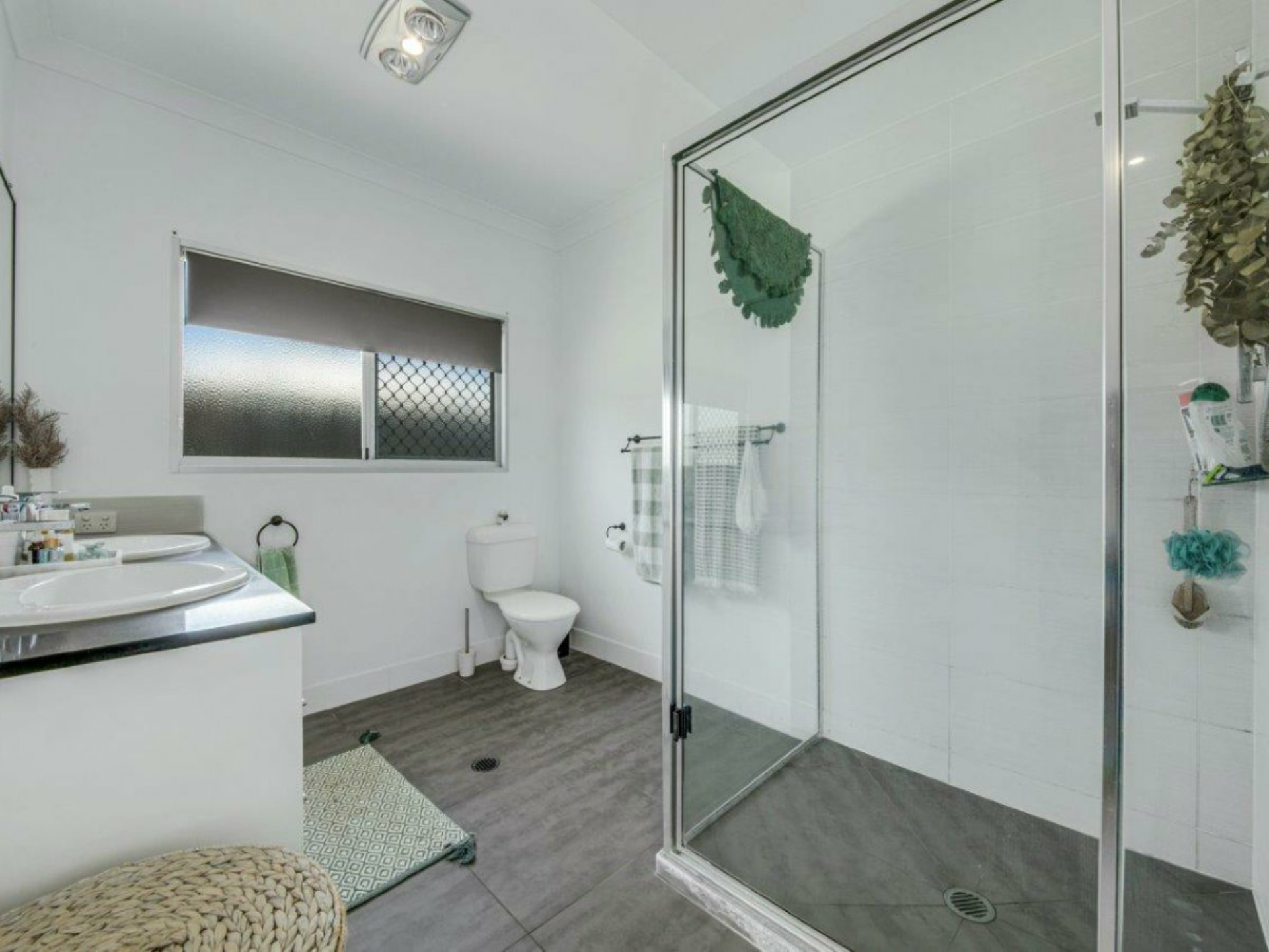 25 Lighthouse Drive, BOYNE ISLAND