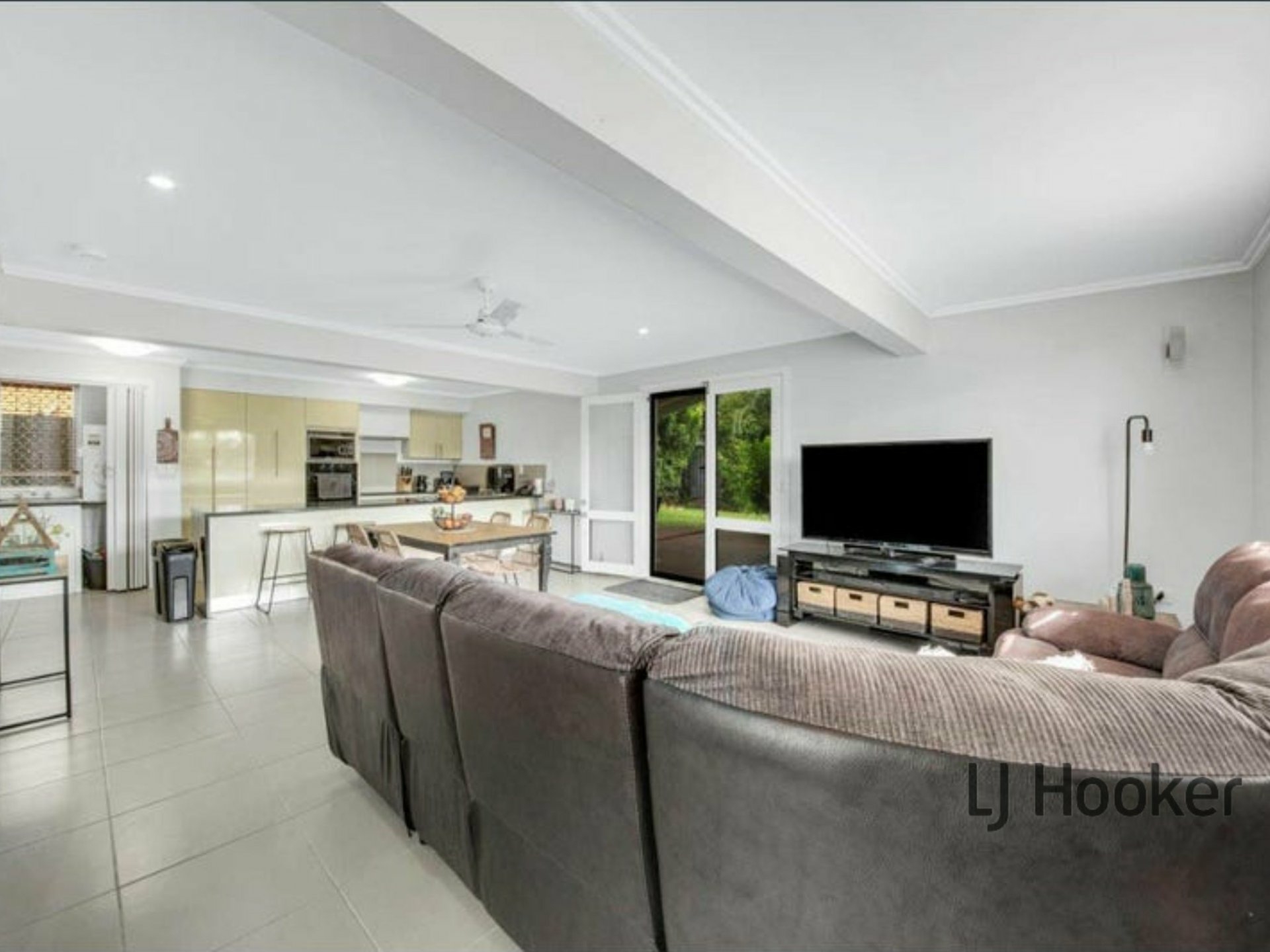 12 Alfred Street, TANNUM SANDS