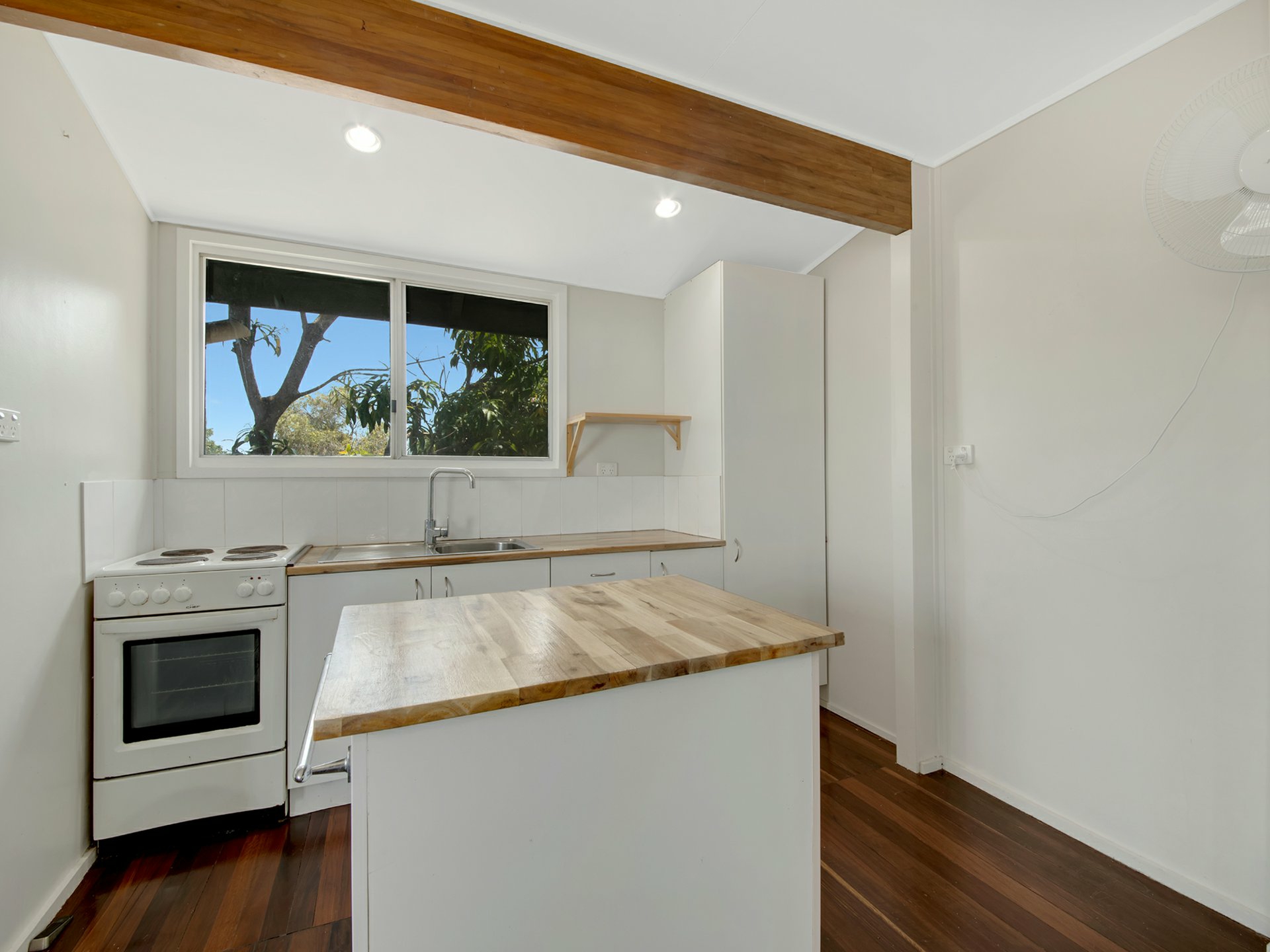 23 Beach Avenue, TANNUM SANDS