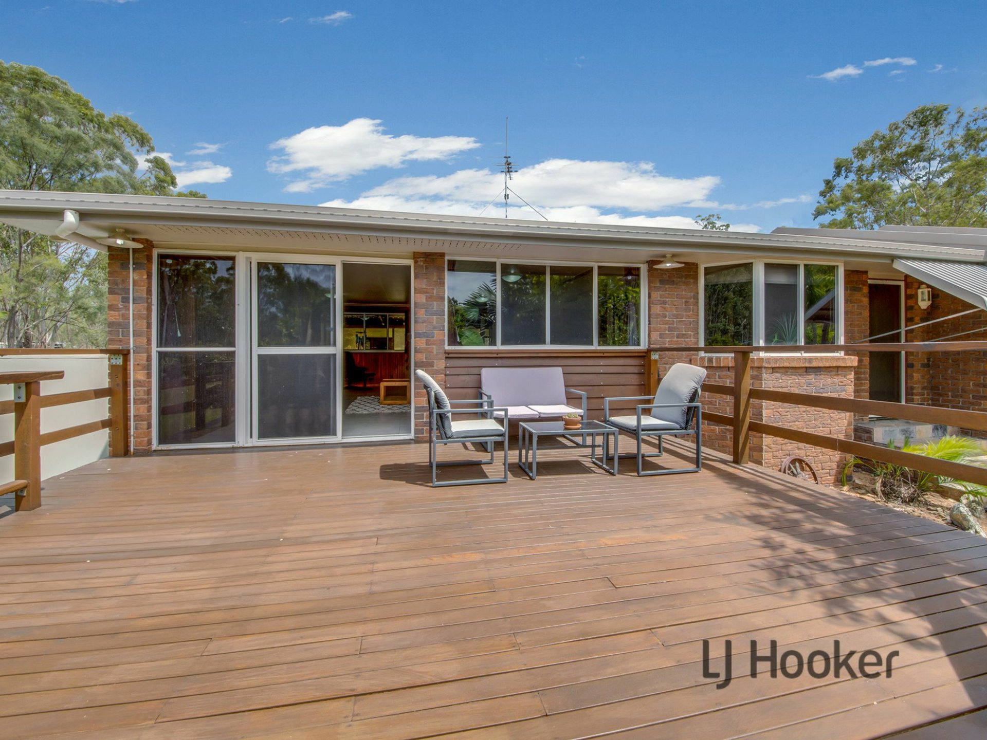 10 Aquarius Avenue, RIVER RANCH