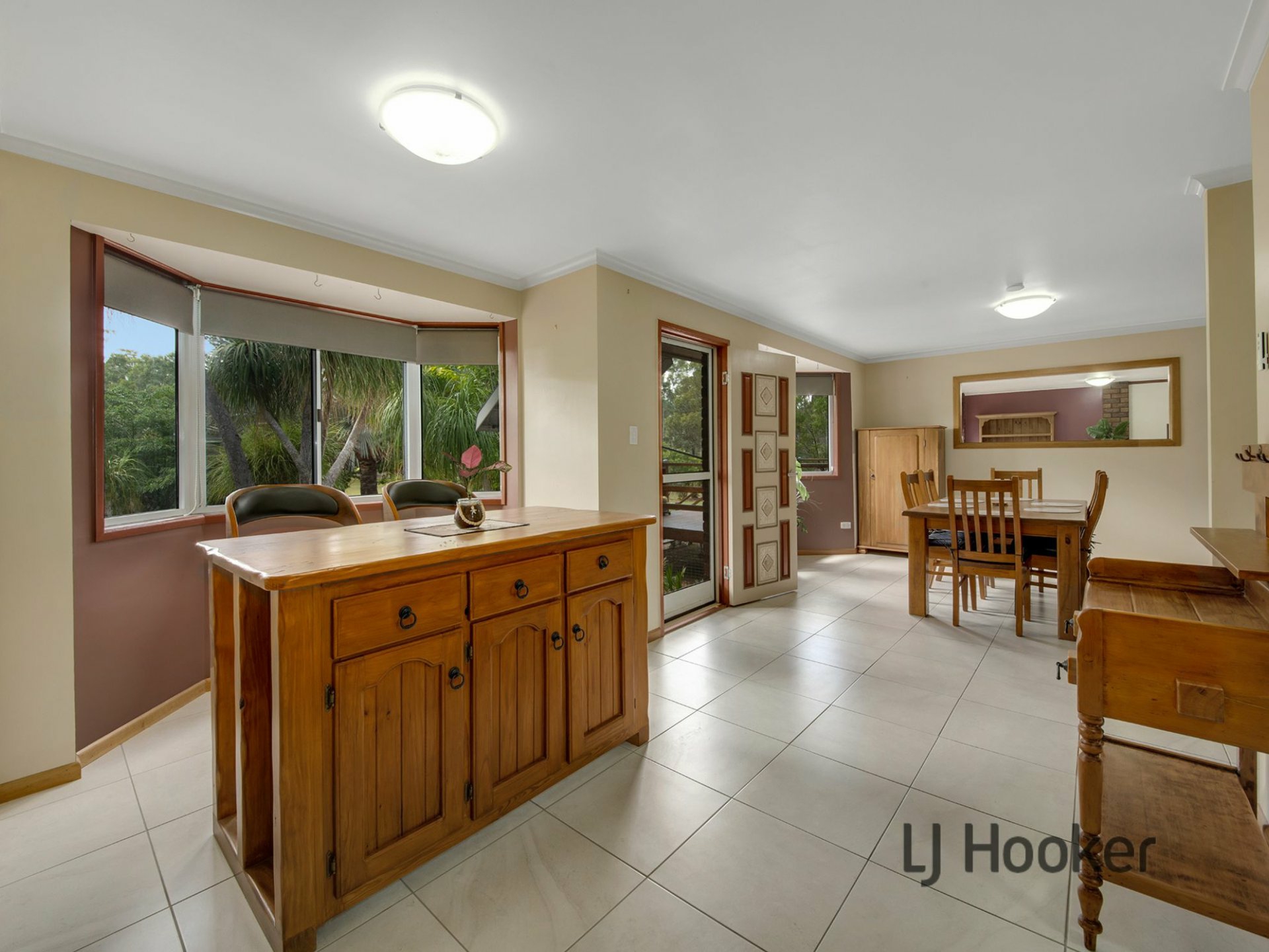 10 Aquarius Avenue, RIVER RANCH