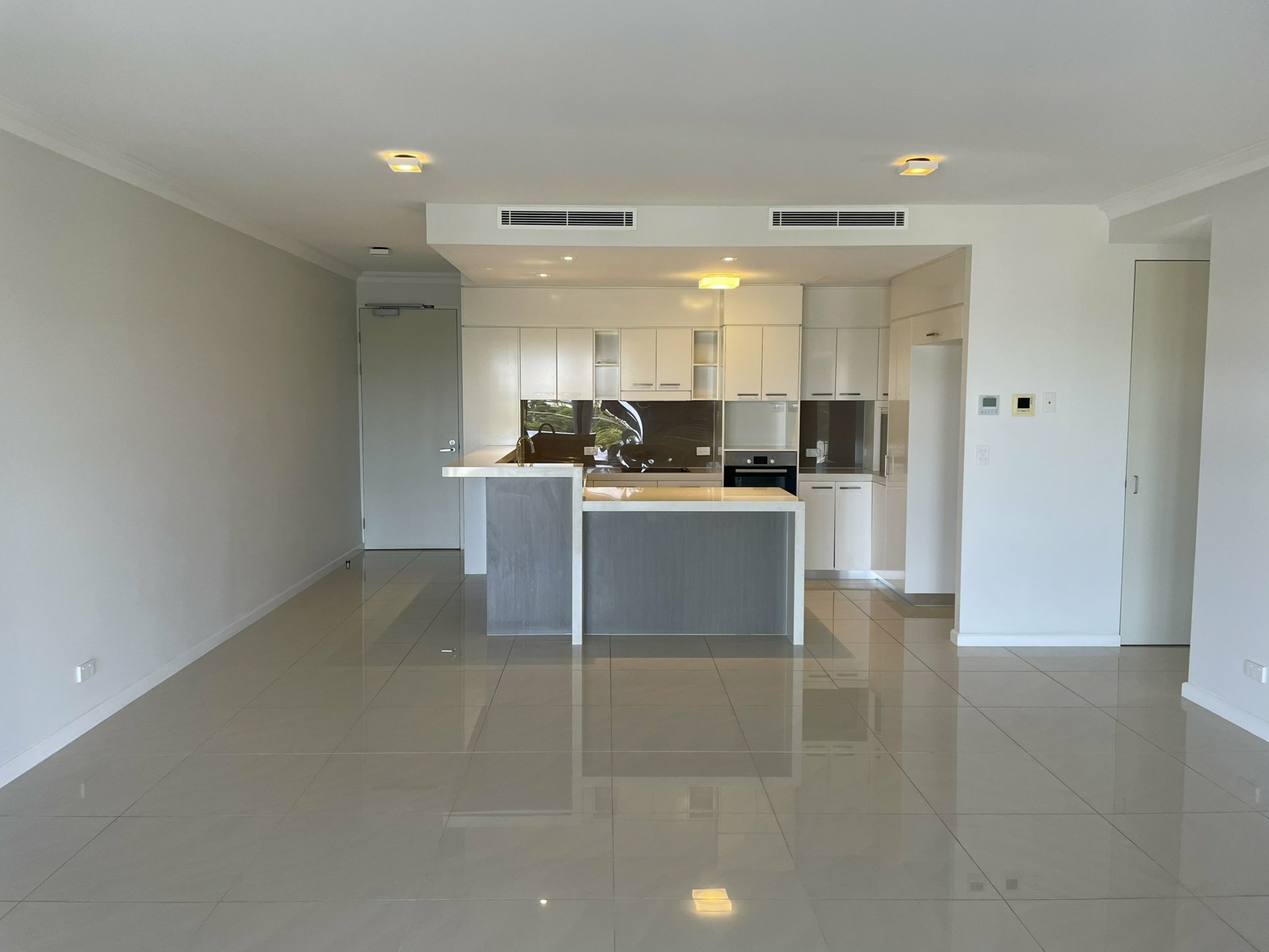 103/3 Pacific Avenue, TANNUM SANDS