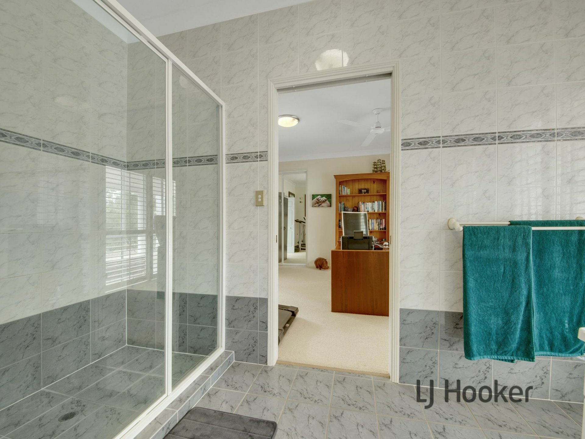 36 Helen Crescent Wurdong Heights QLD House for Sale LJ Hooker