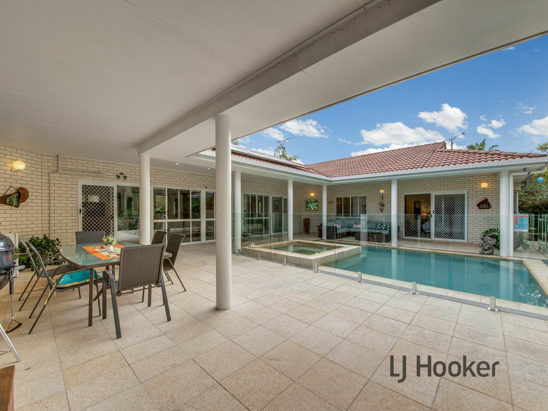 36 Helen Crescent Wurdong Heights QLD House for Sale LJ Hooker