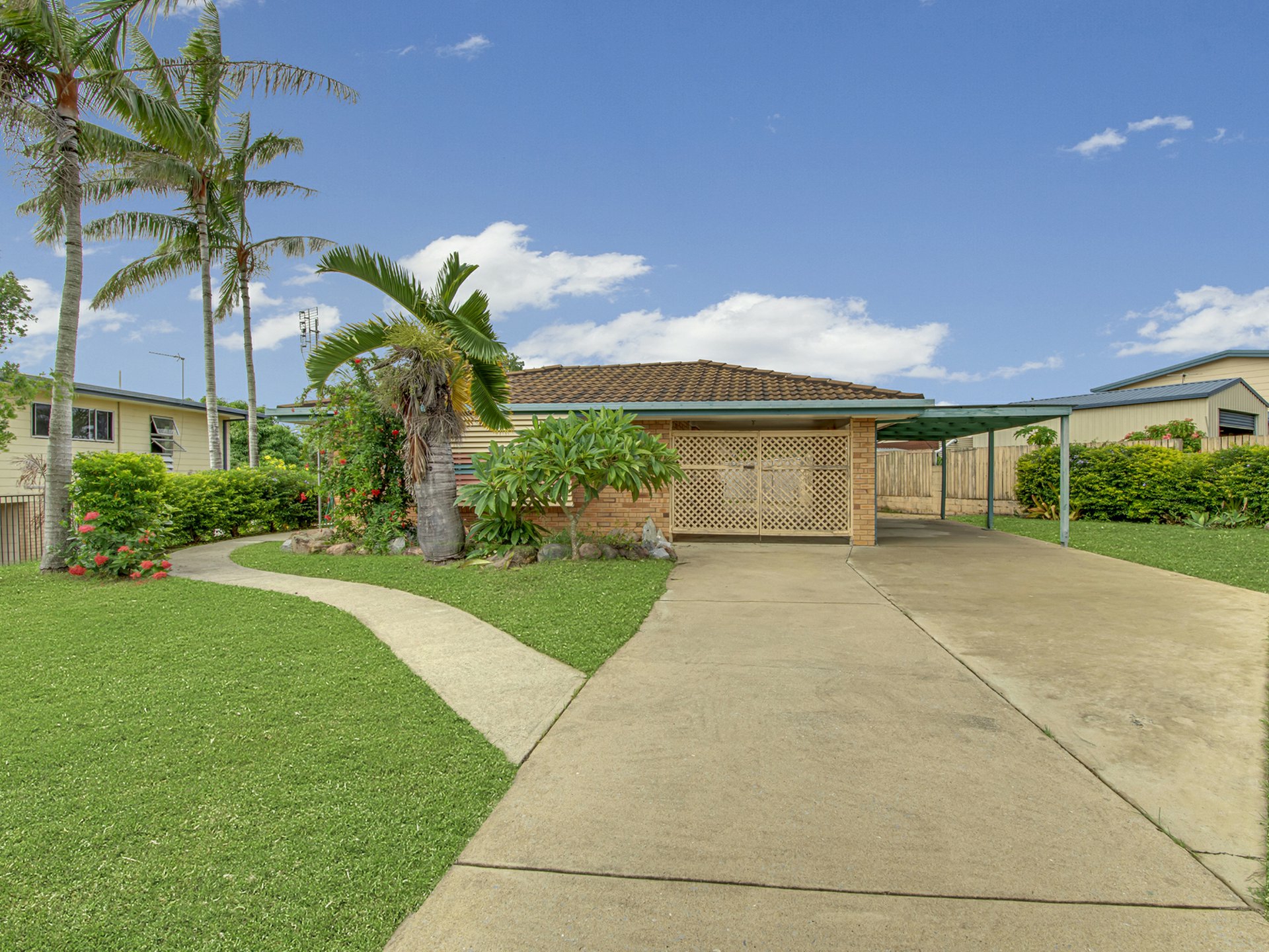 5 Glenville Street Tannum Sands QLD Property Details LJ Hooker