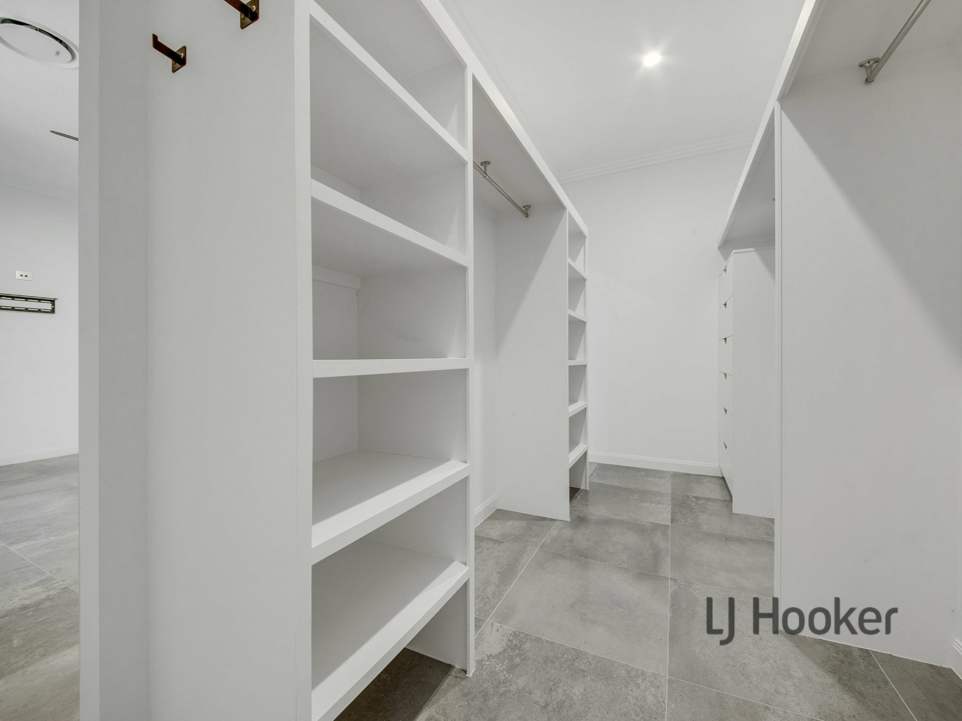 13 Stockman Drive, BENARABY