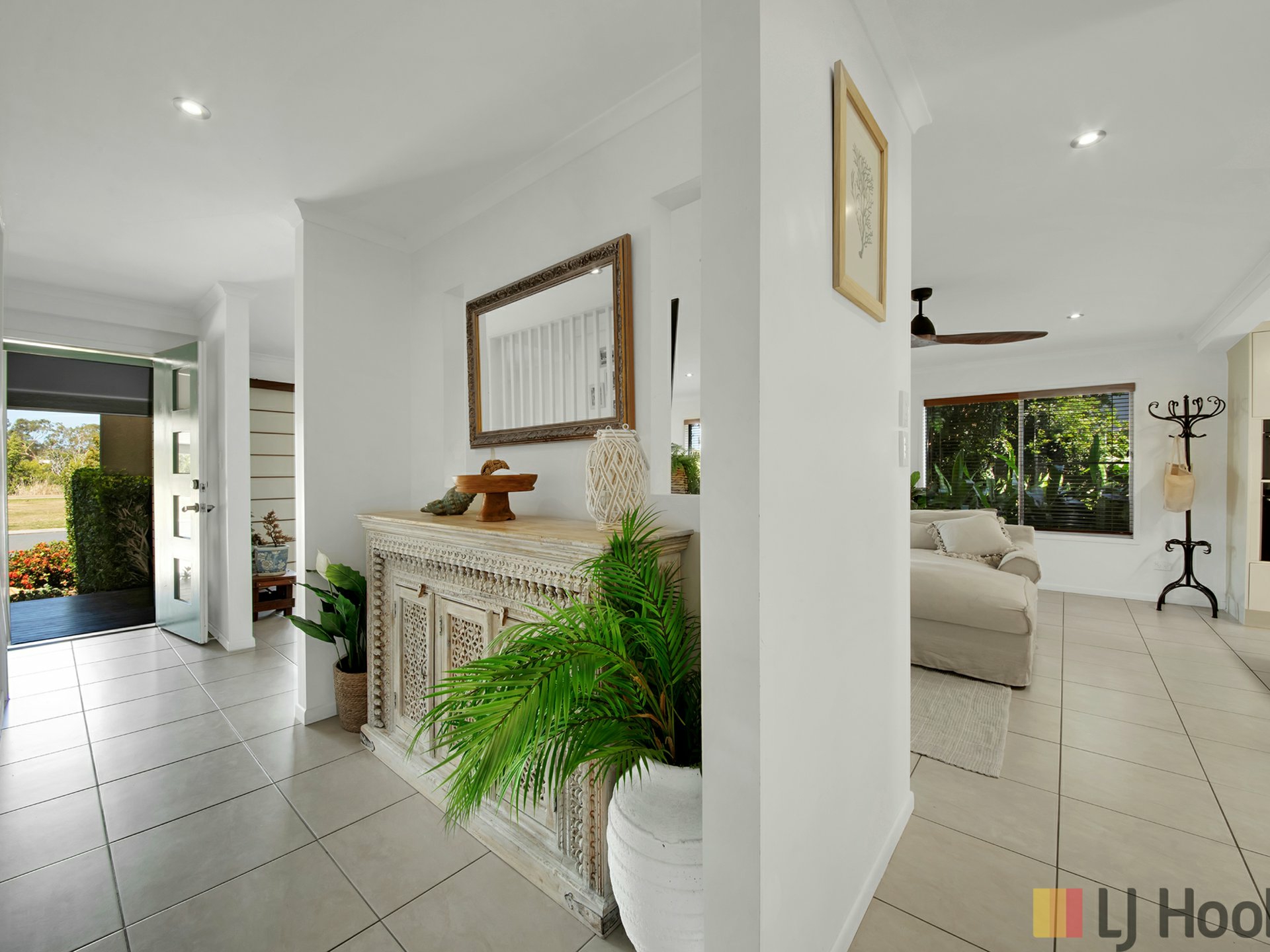 89 Tarcoola Drive, BOYNE ISLAND
