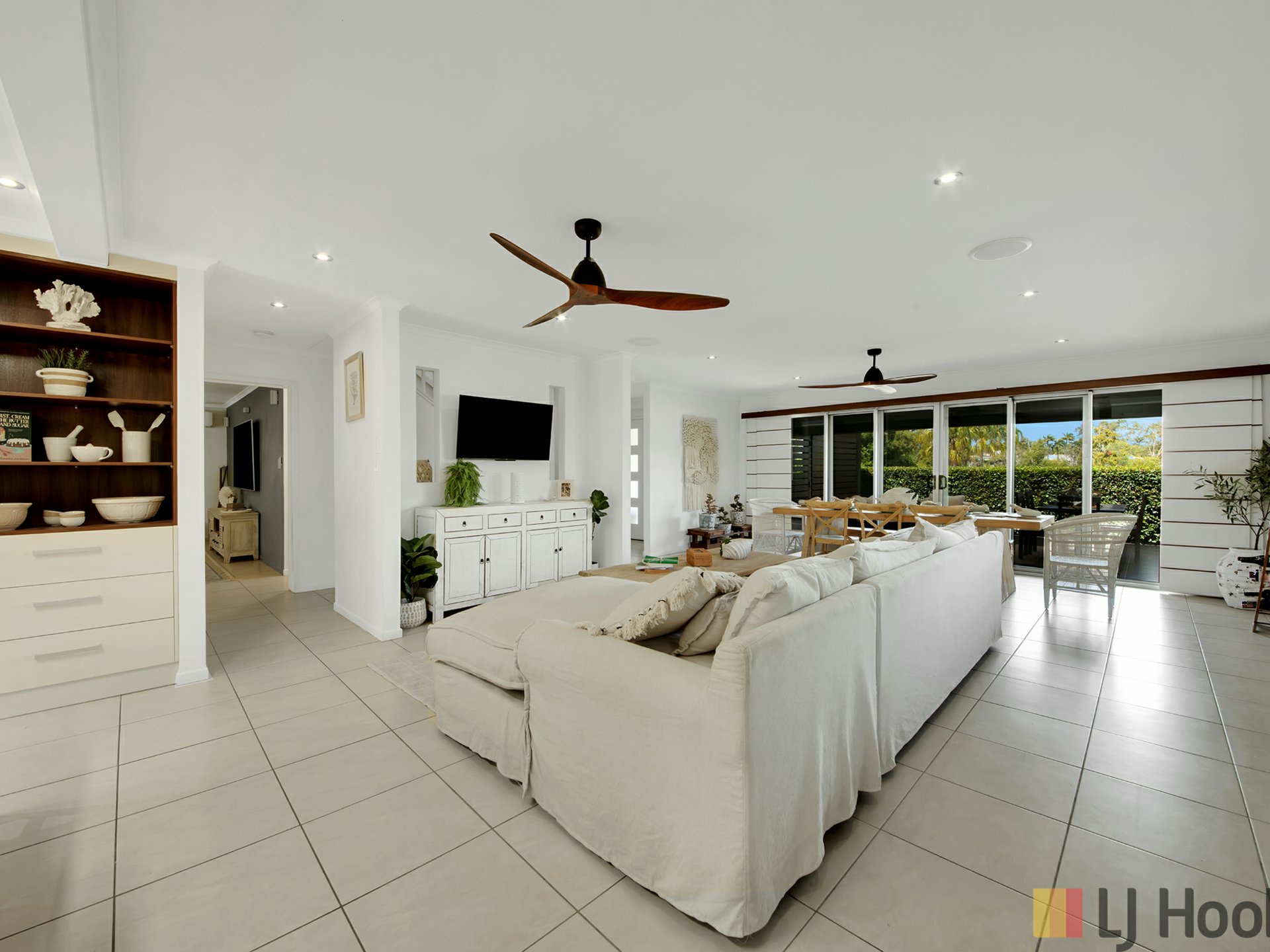 89 Tarcoola Drive, BOYNE ISLAND