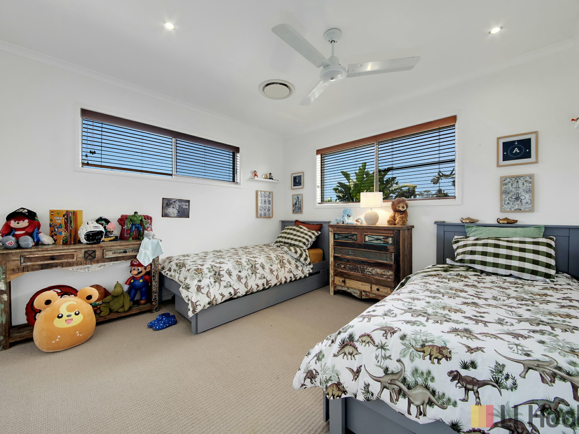 89 Tarcoola Drive, BOYNE ISLAND