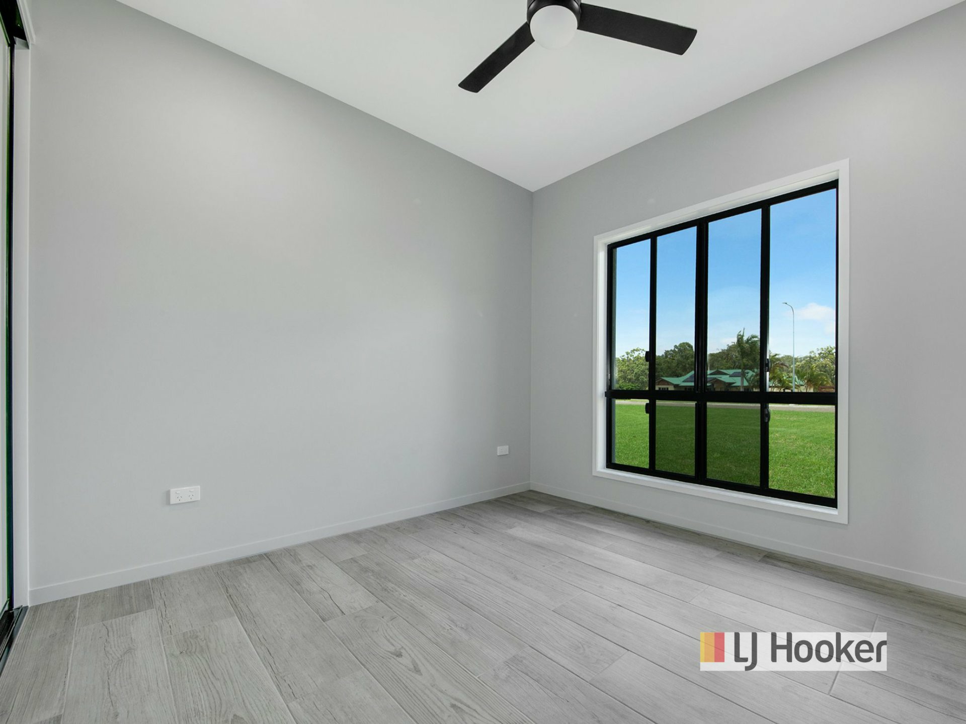 7 Yacht Road, TANNUM SANDS
