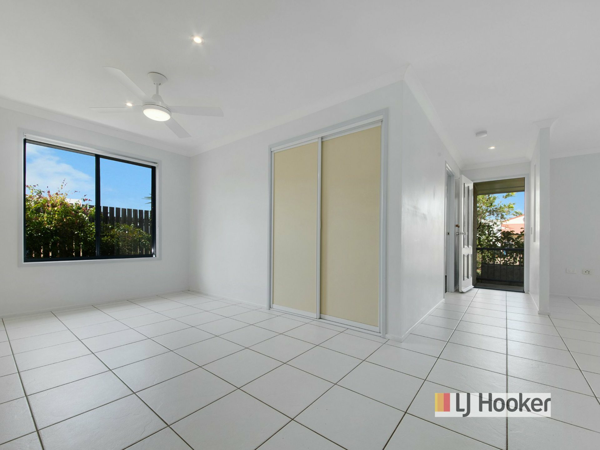10 Dunn Street, TANNUM SANDS