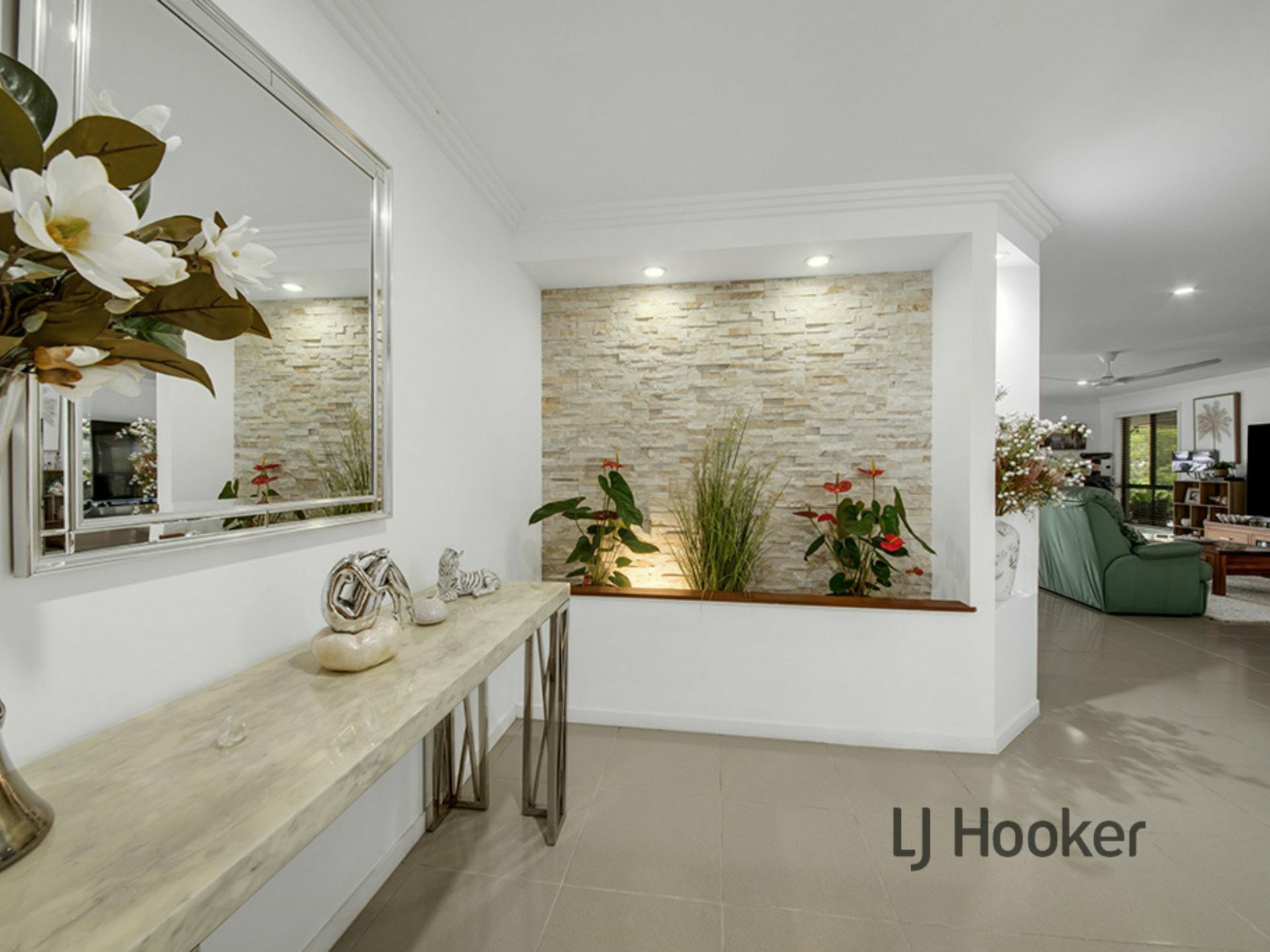 16 Yacht Road, TANNUM SANDS