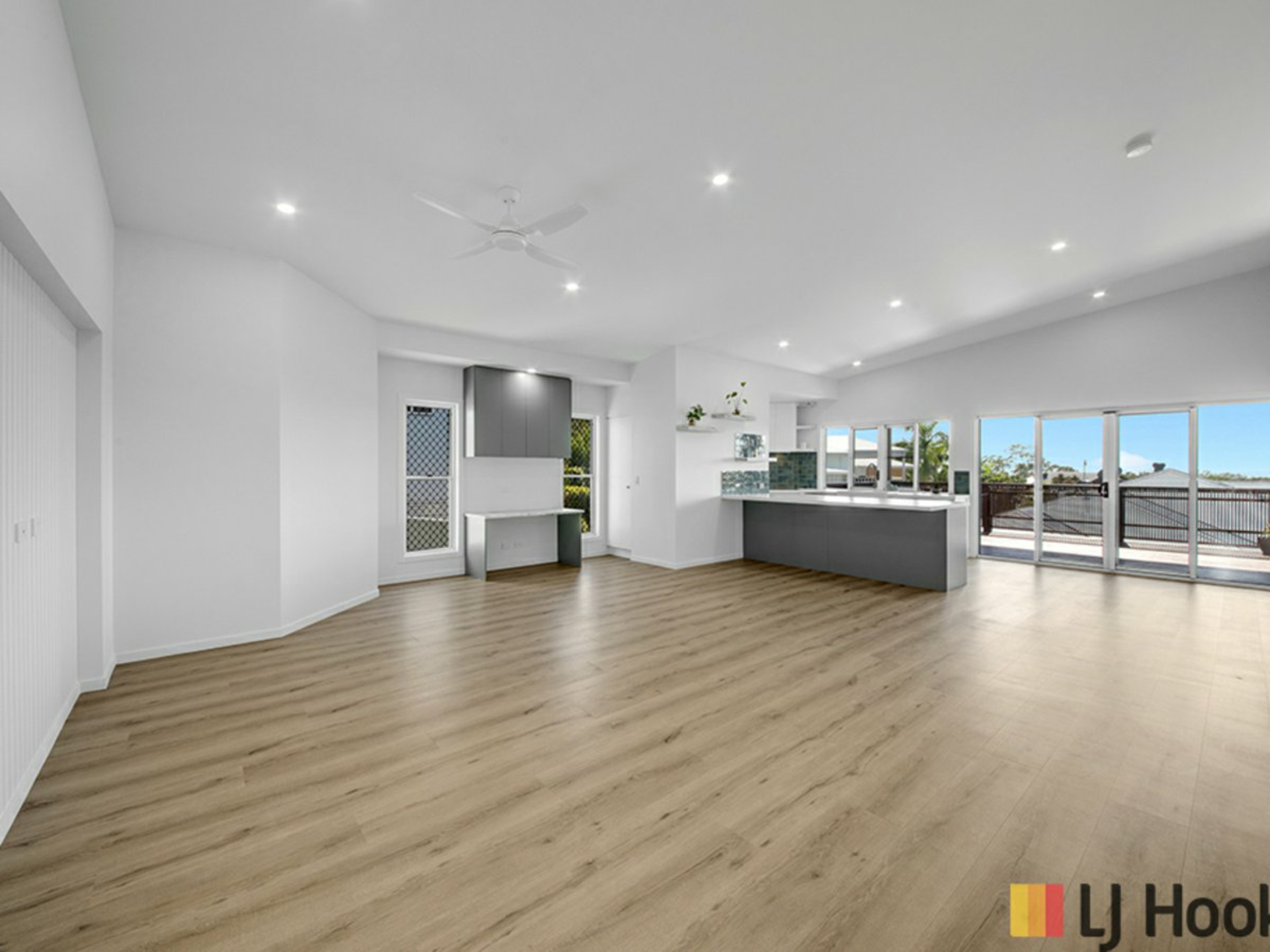 8 Jenny Lind Court, BOYNE ISLAND