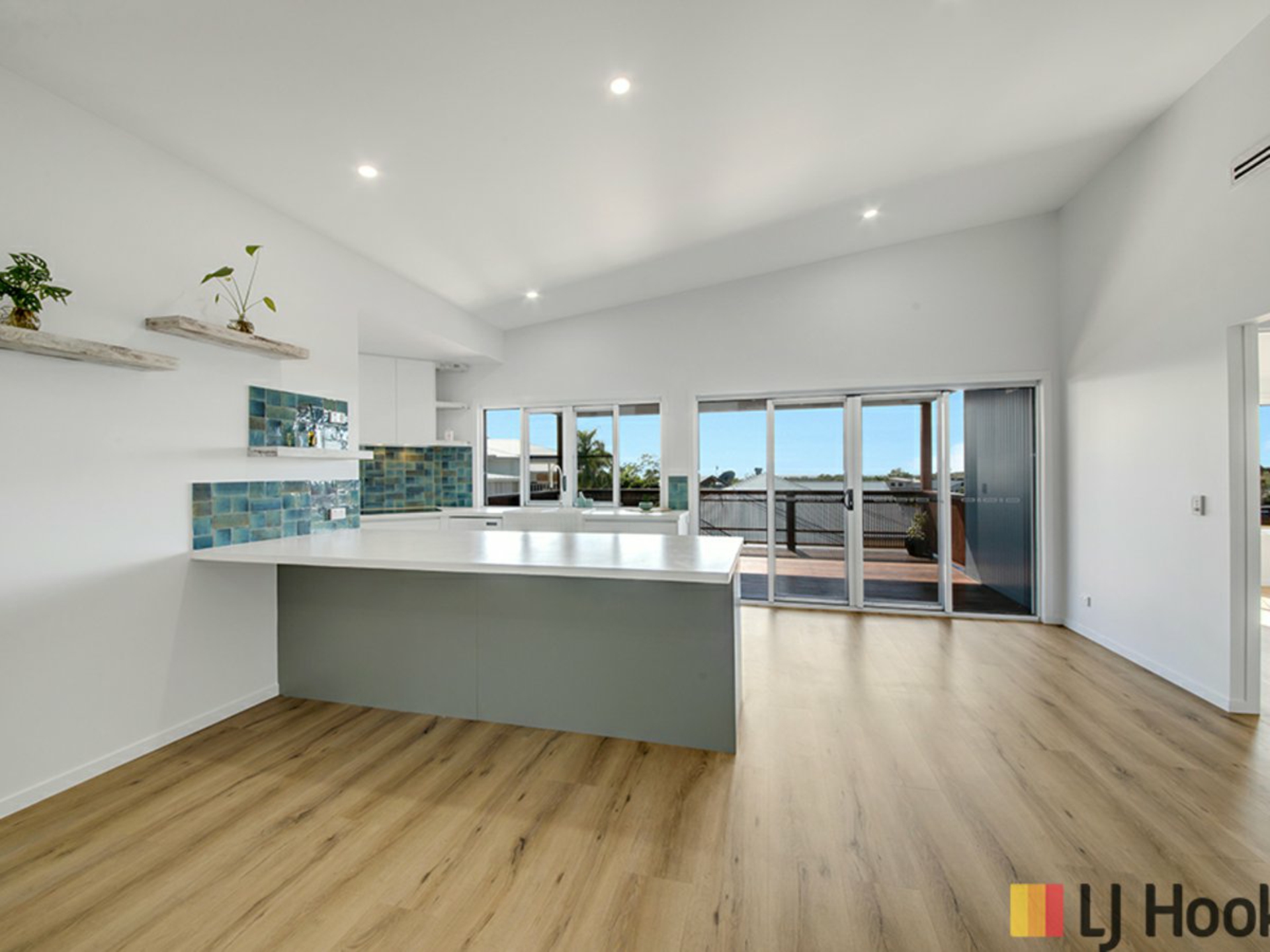 8 Jenny Lind Court, BOYNE ISLAND