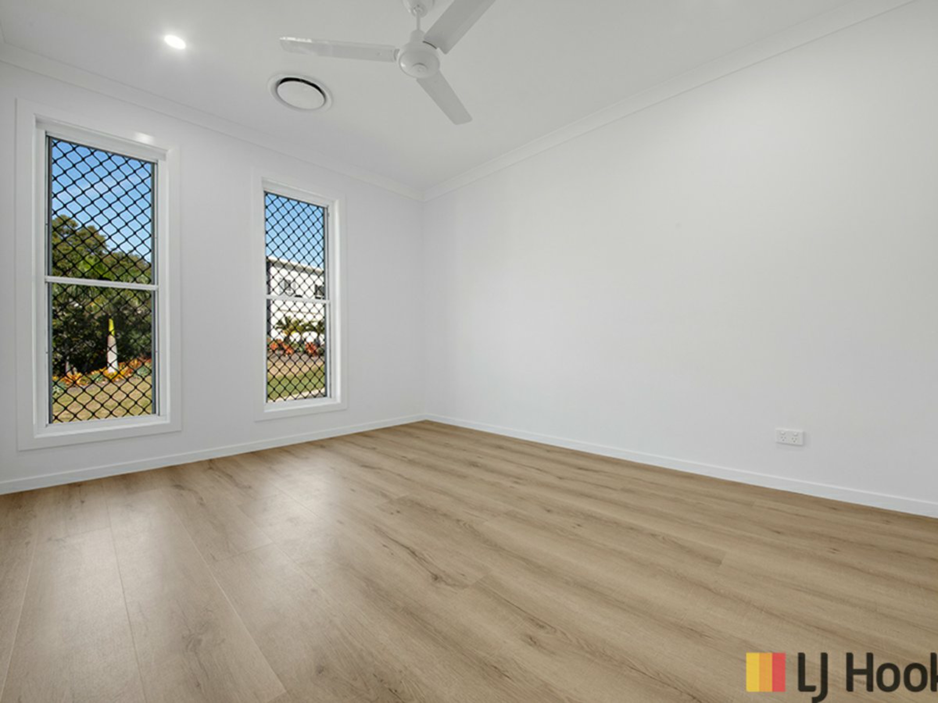 8 Jenny Lind Court, BOYNE ISLAND