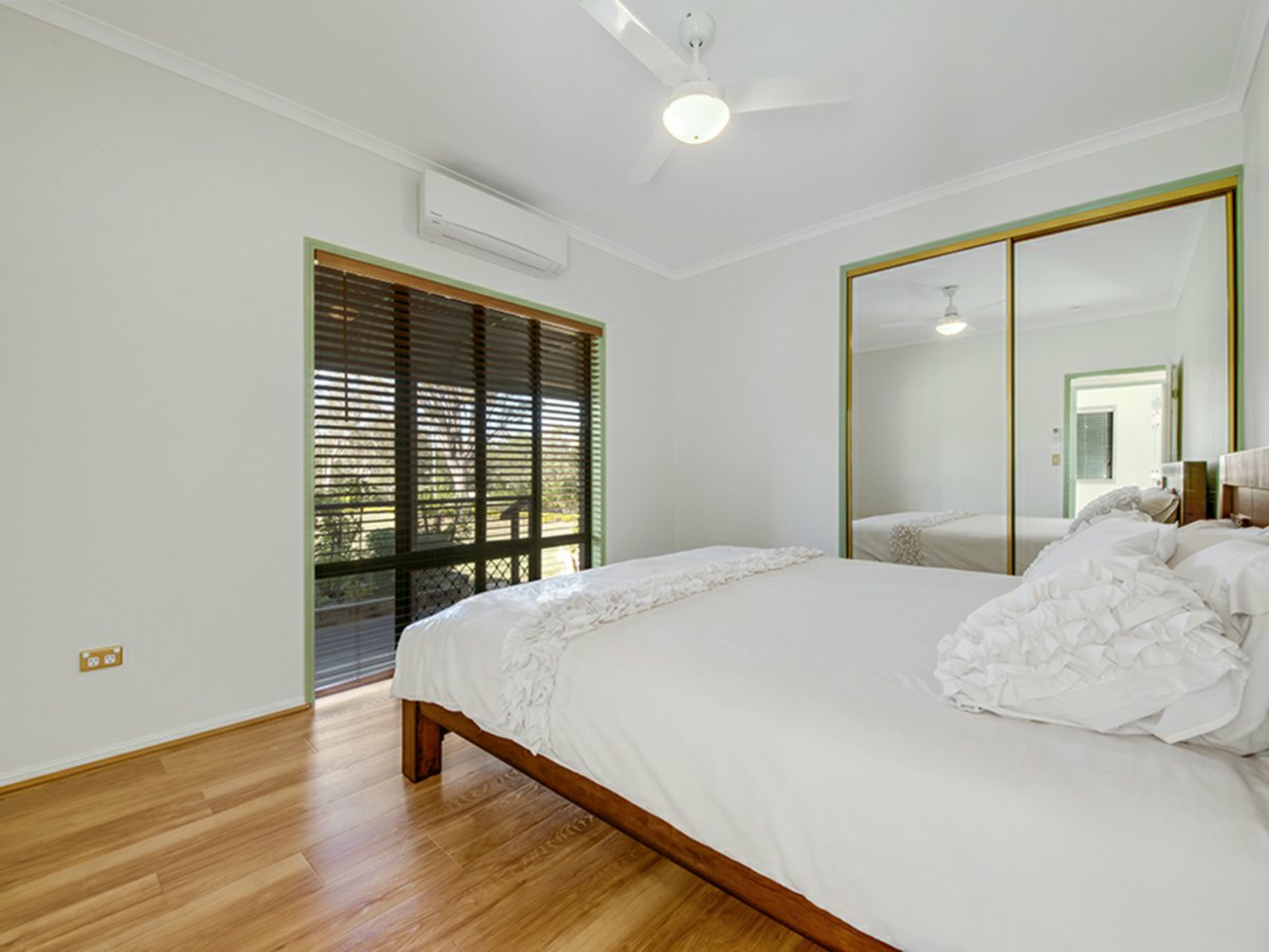 4 Cobalt Crescent, TANNUM SANDS