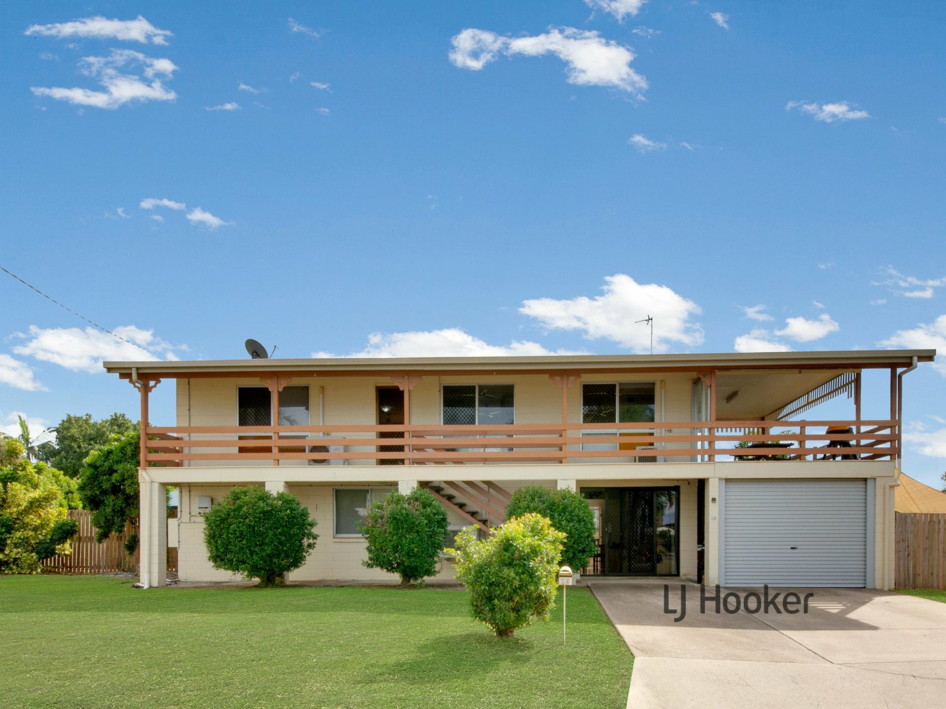 25 Alexander Street, BOYNE ISLAND