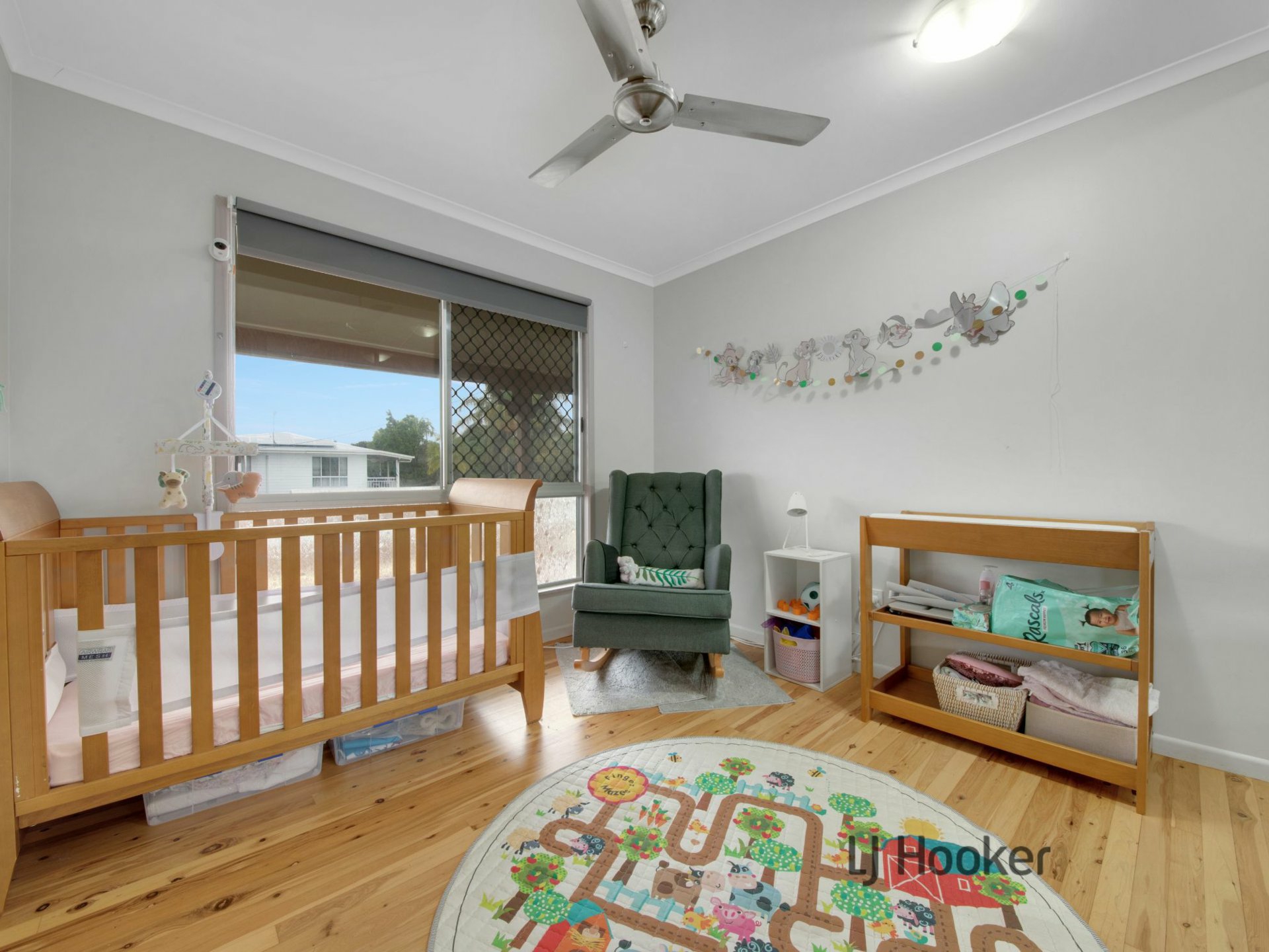 25 Alexander Street, BOYNE ISLAND
