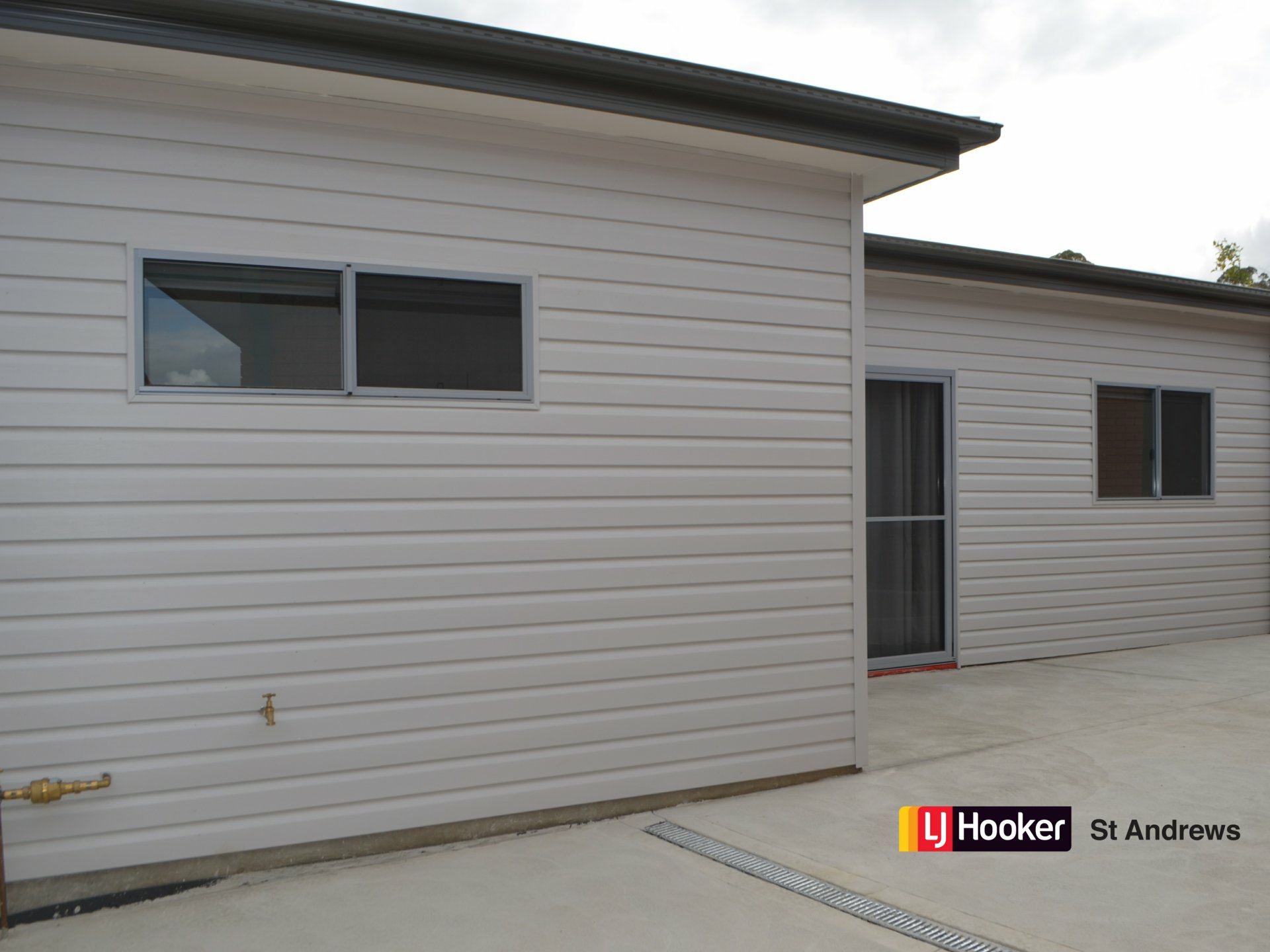 8a Myles Place, MINTO