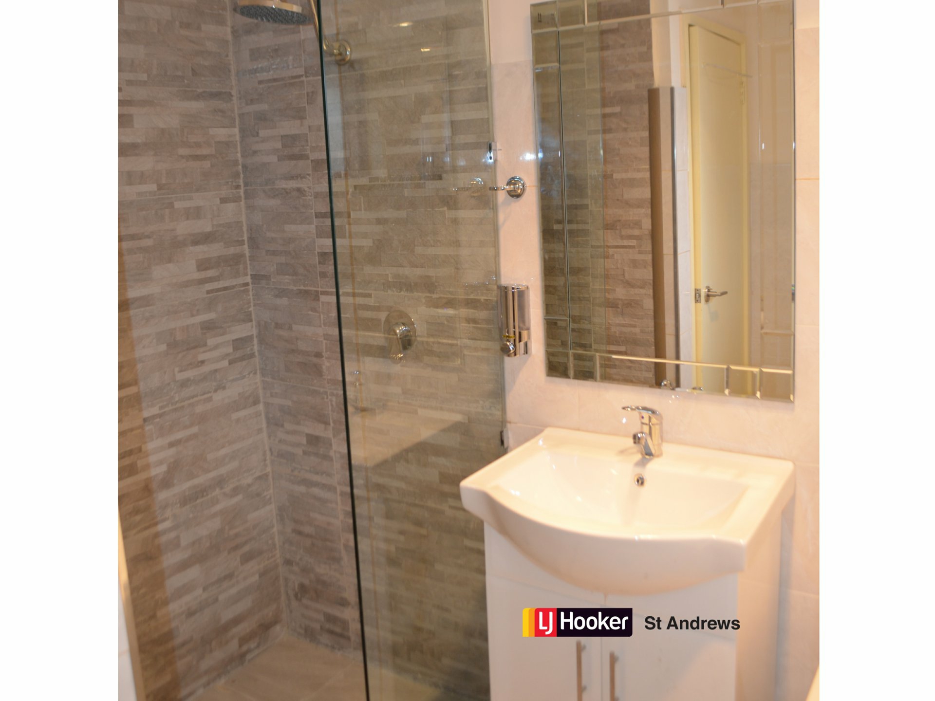 4 Arbroath Place, ST ANDREWS