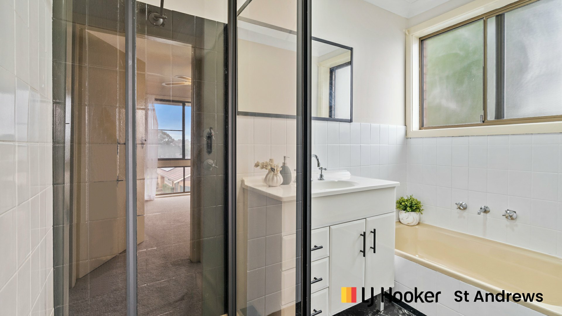 6 Iona Place, ST ANDREWS