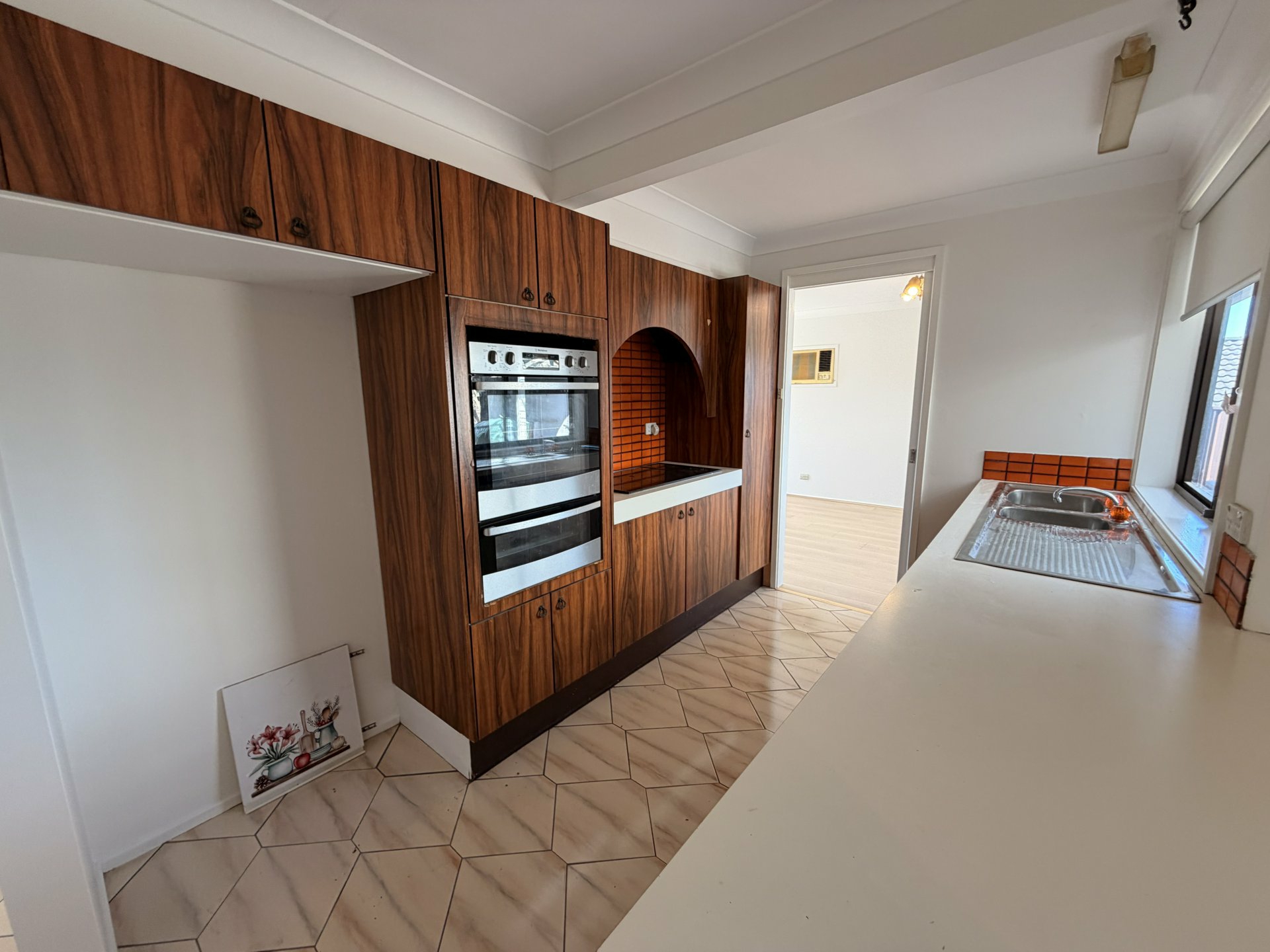 3 Lochinver Place — photo 2 of 9